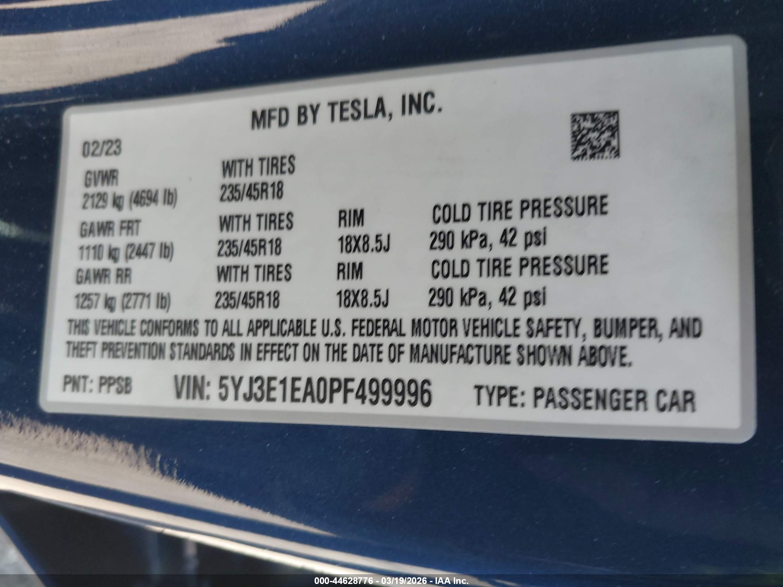 TESLA MODEL image 9