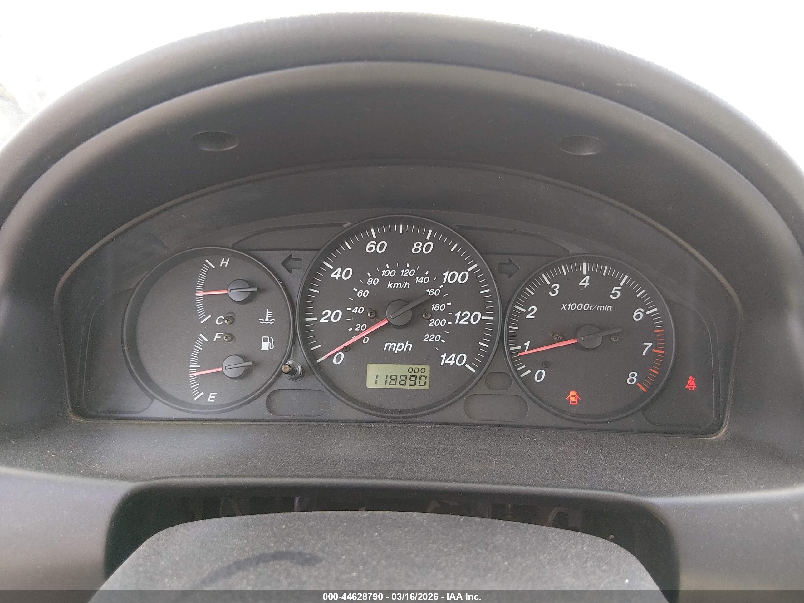 MAZDA PROTEGE image 7