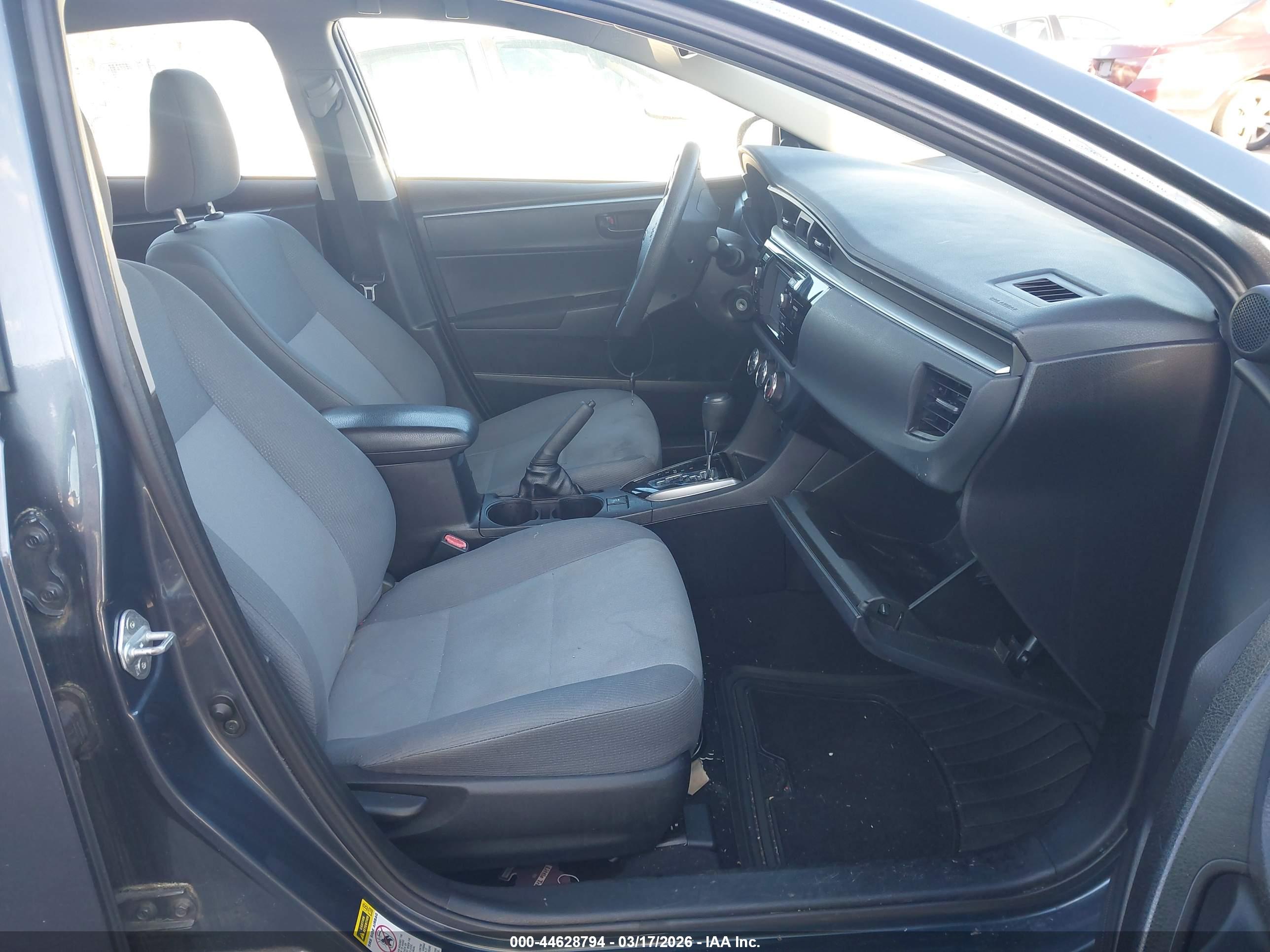 TOYOTA COROLLA image 5
