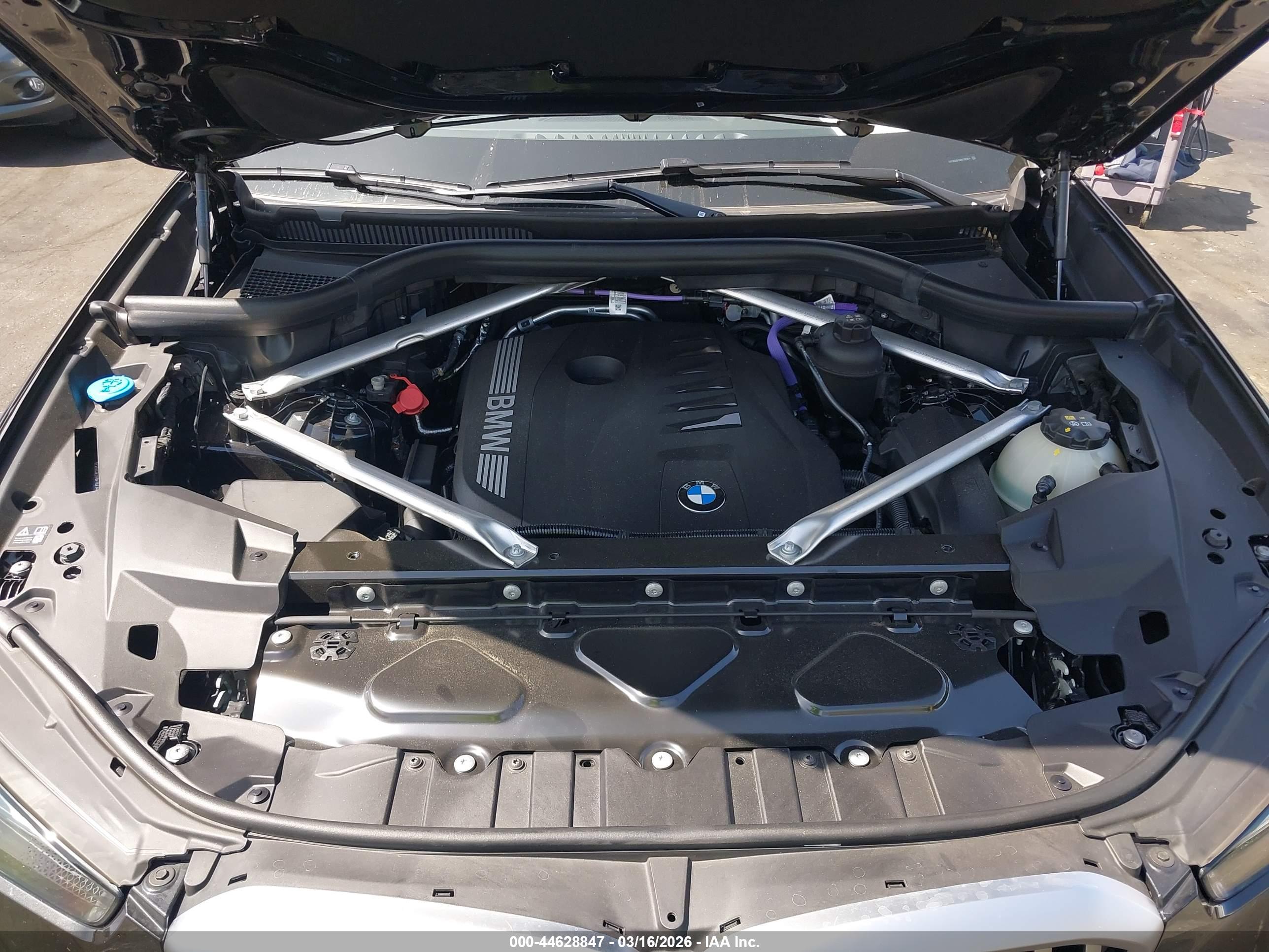 BMW X5 image 10