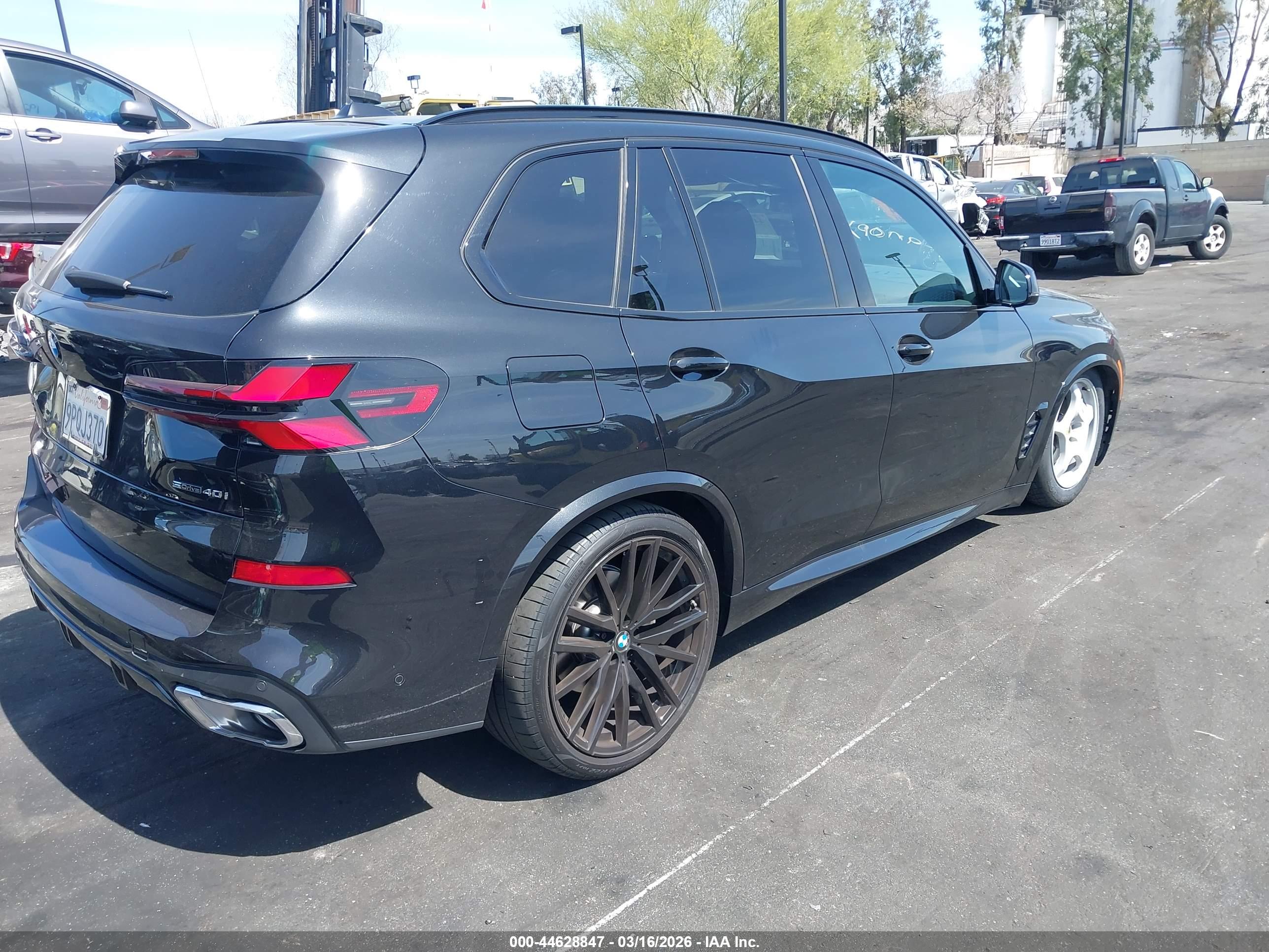 BMW X5 image 4