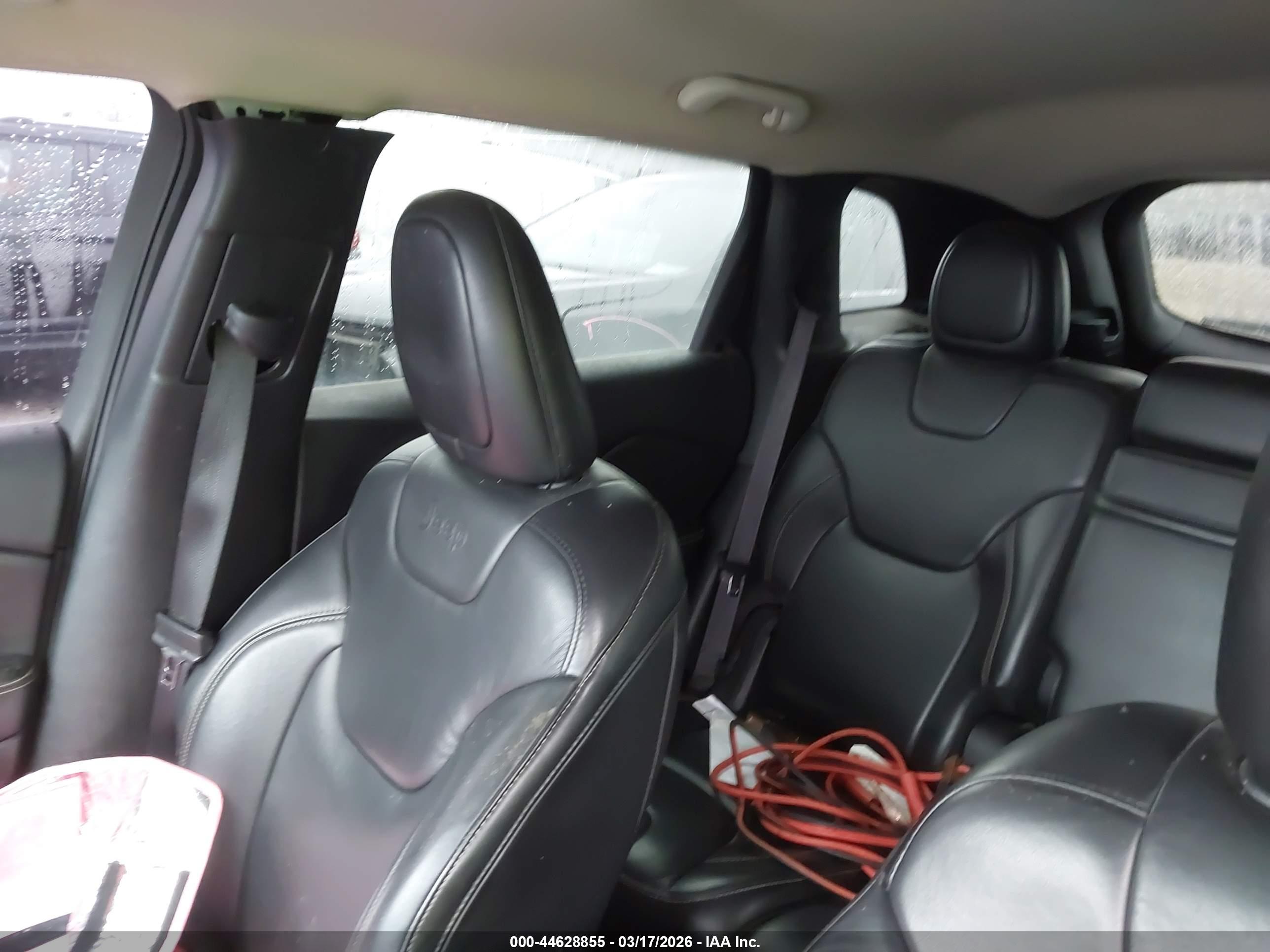 JEEP CHEROKEE image 8
