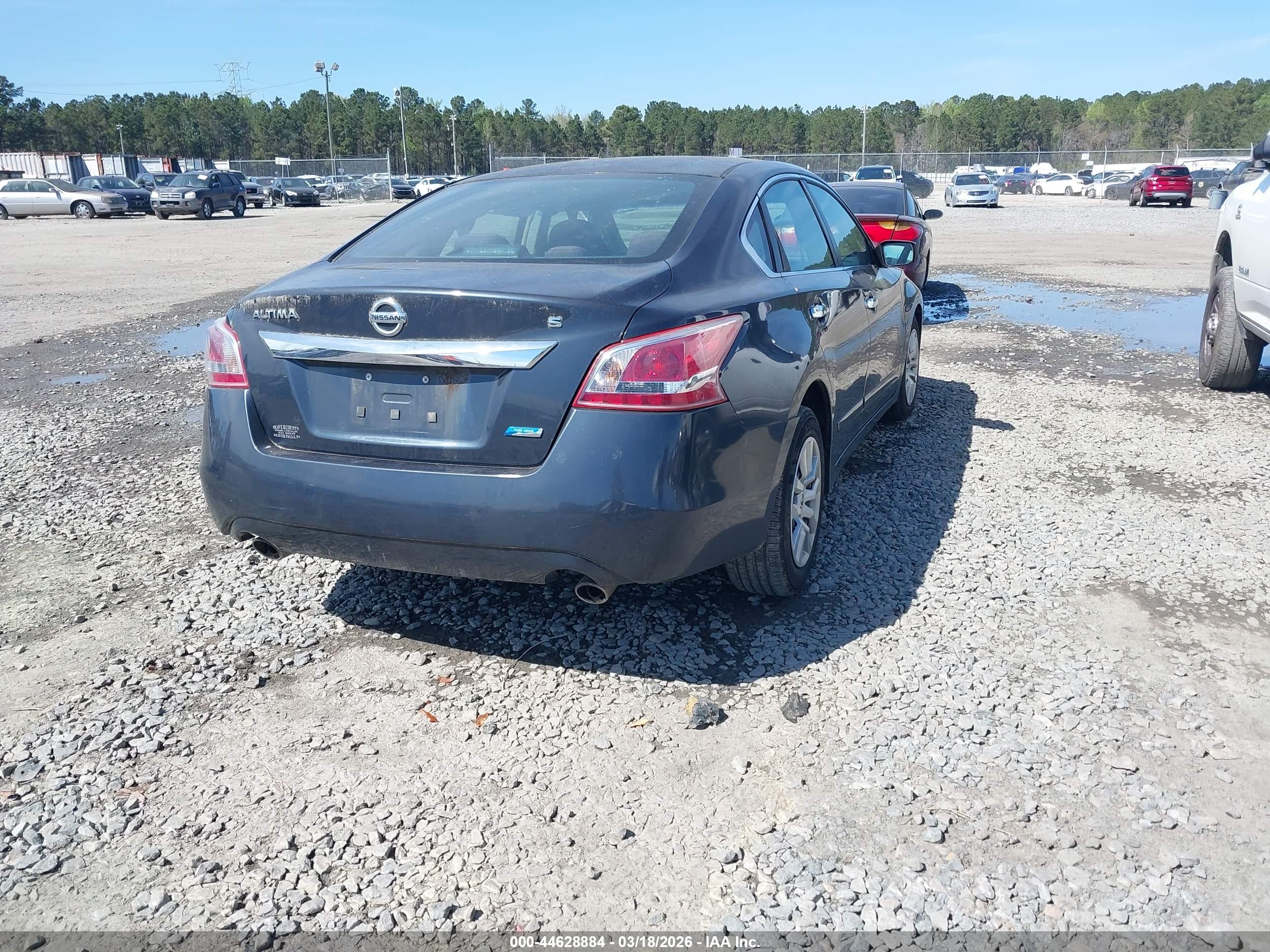 NISSAN ALTIMA image 4