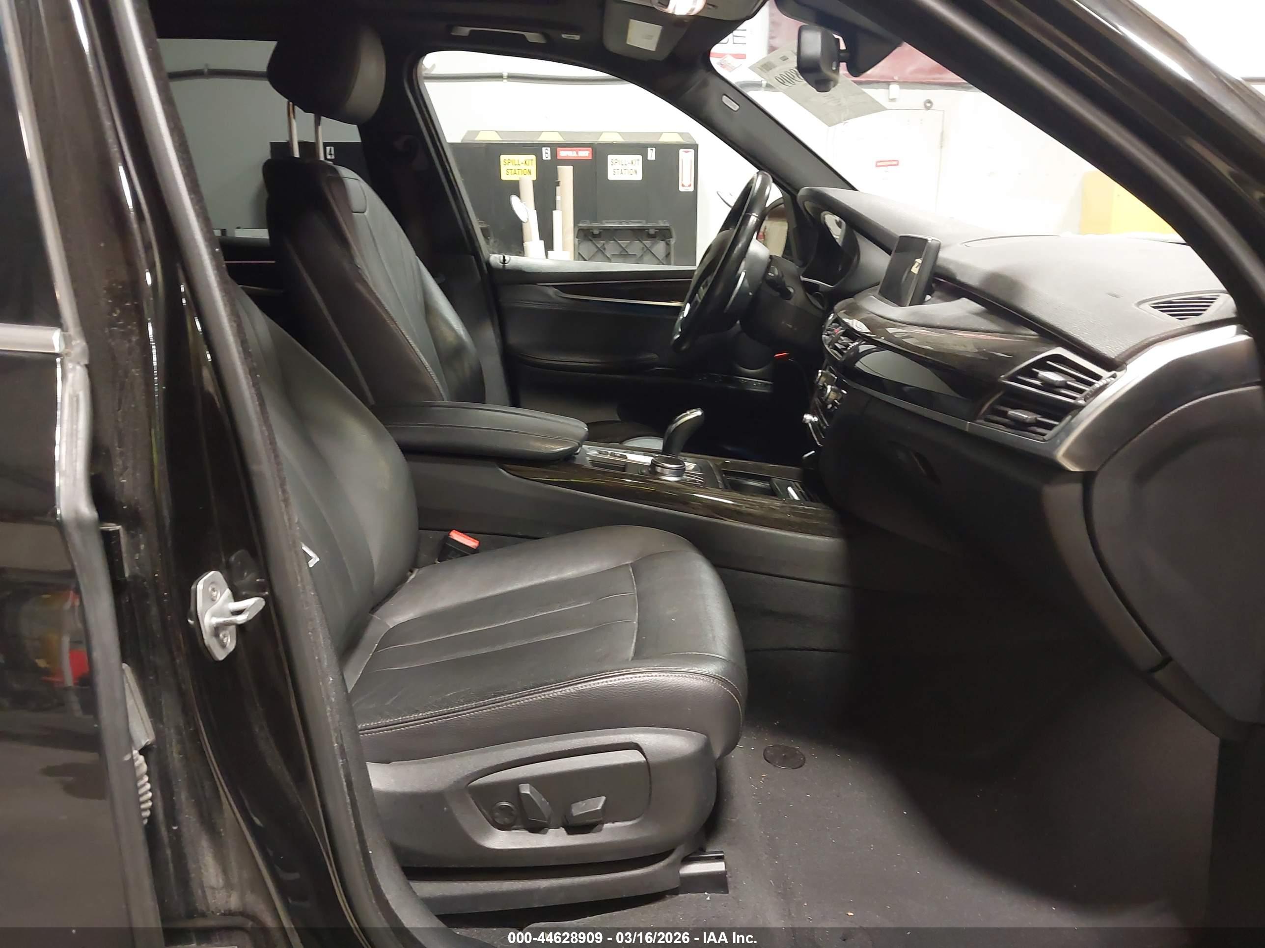 BMW X5 image 5