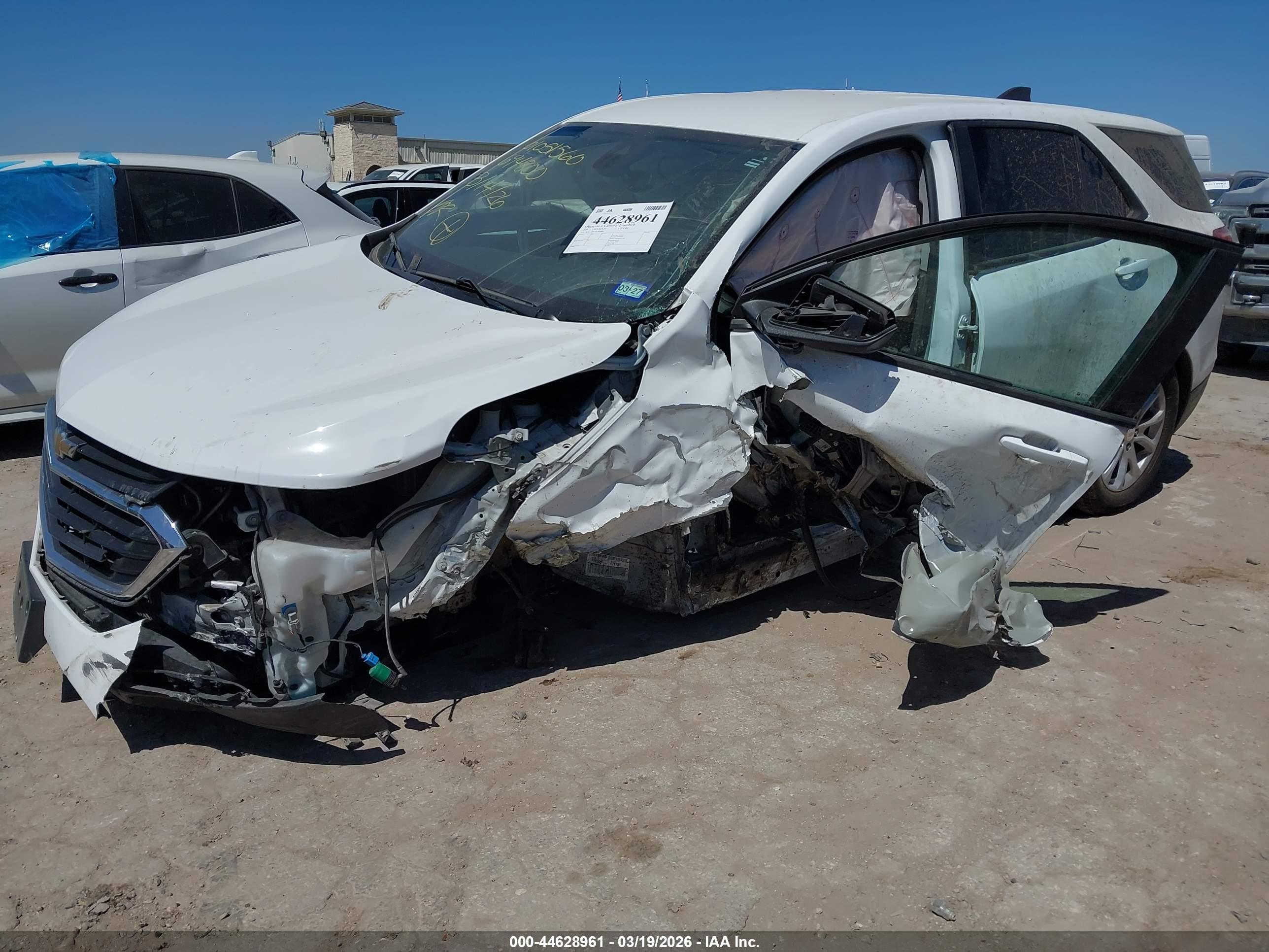CHEVROLET EQUINOX image 2