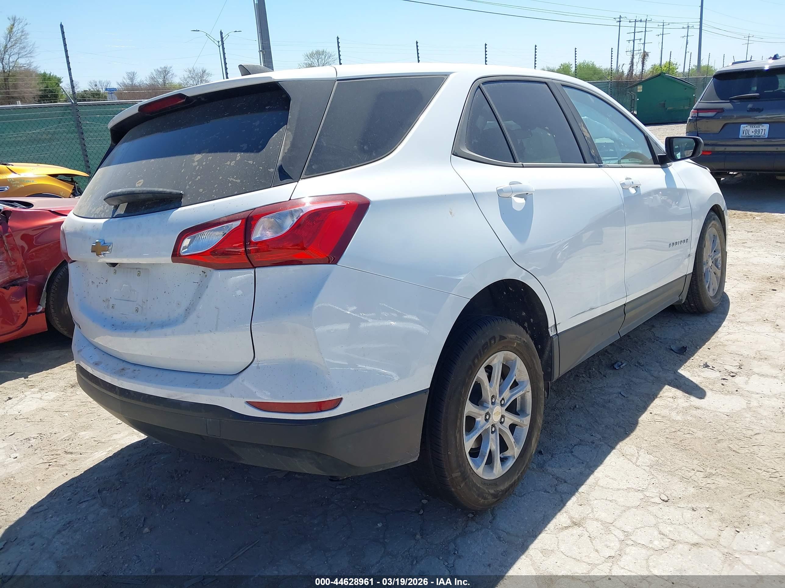 CHEVROLET EQUINOX image 4