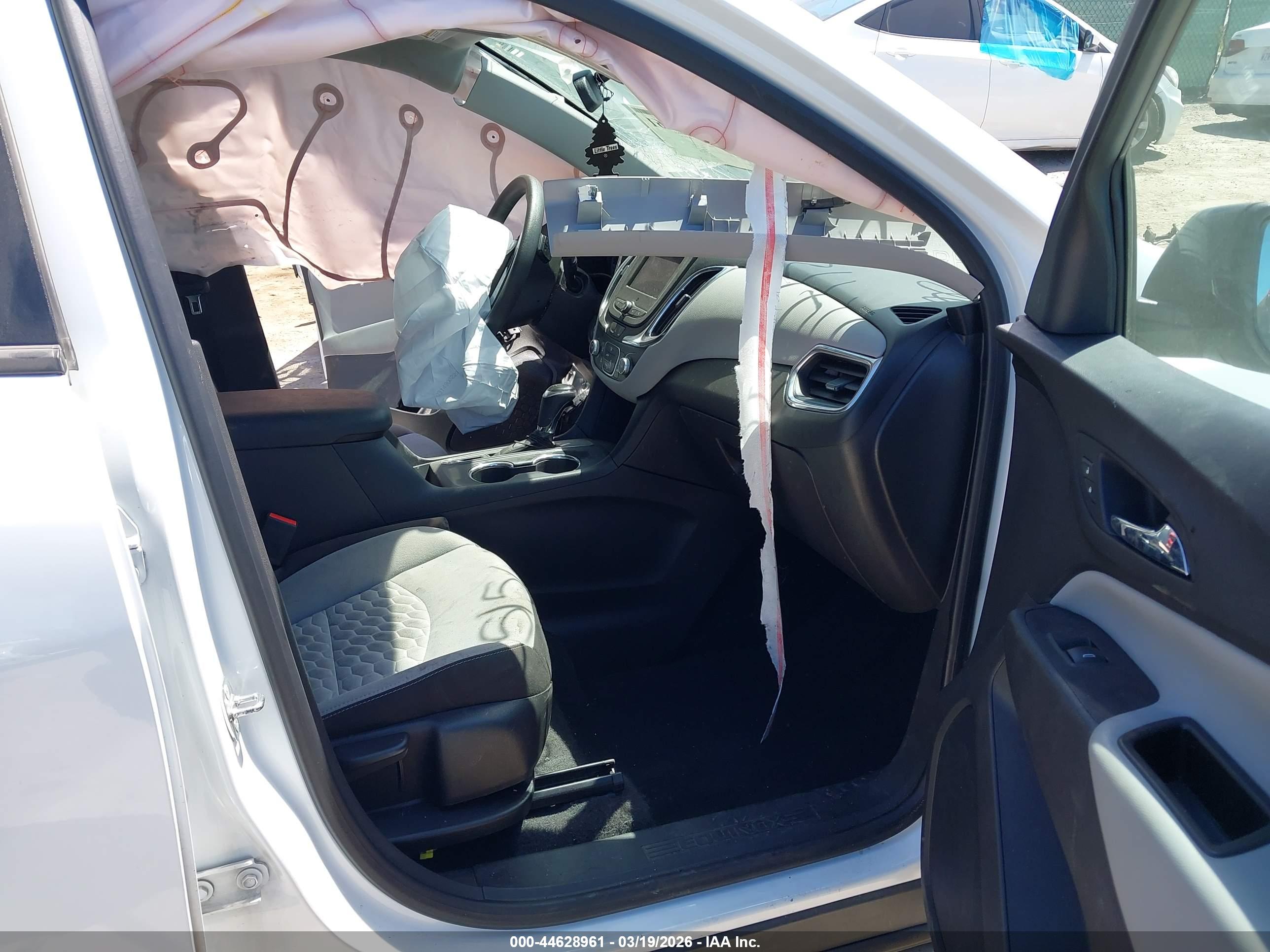 CHEVROLET EQUINOX image 5