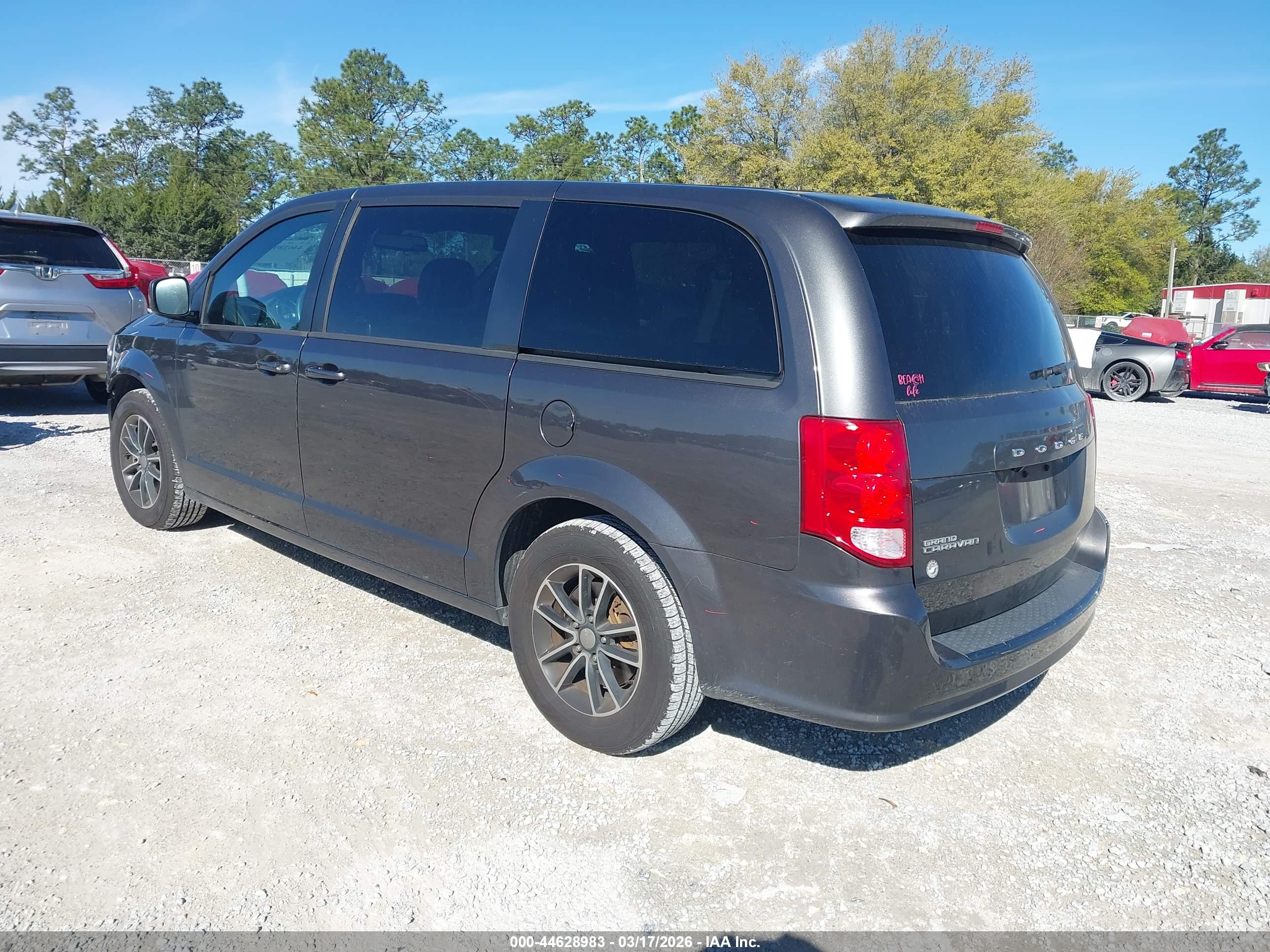 DODGE GRAND image 3