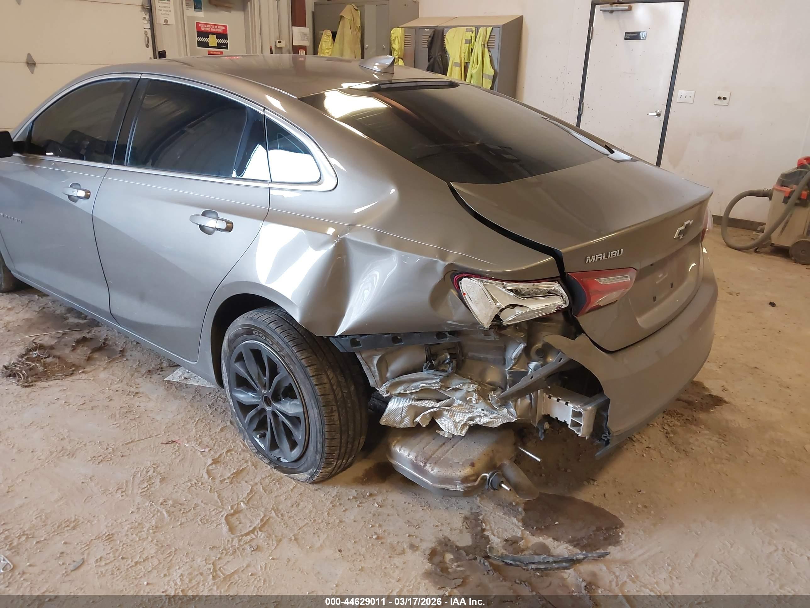 CHEVROLET MALIBU image 6