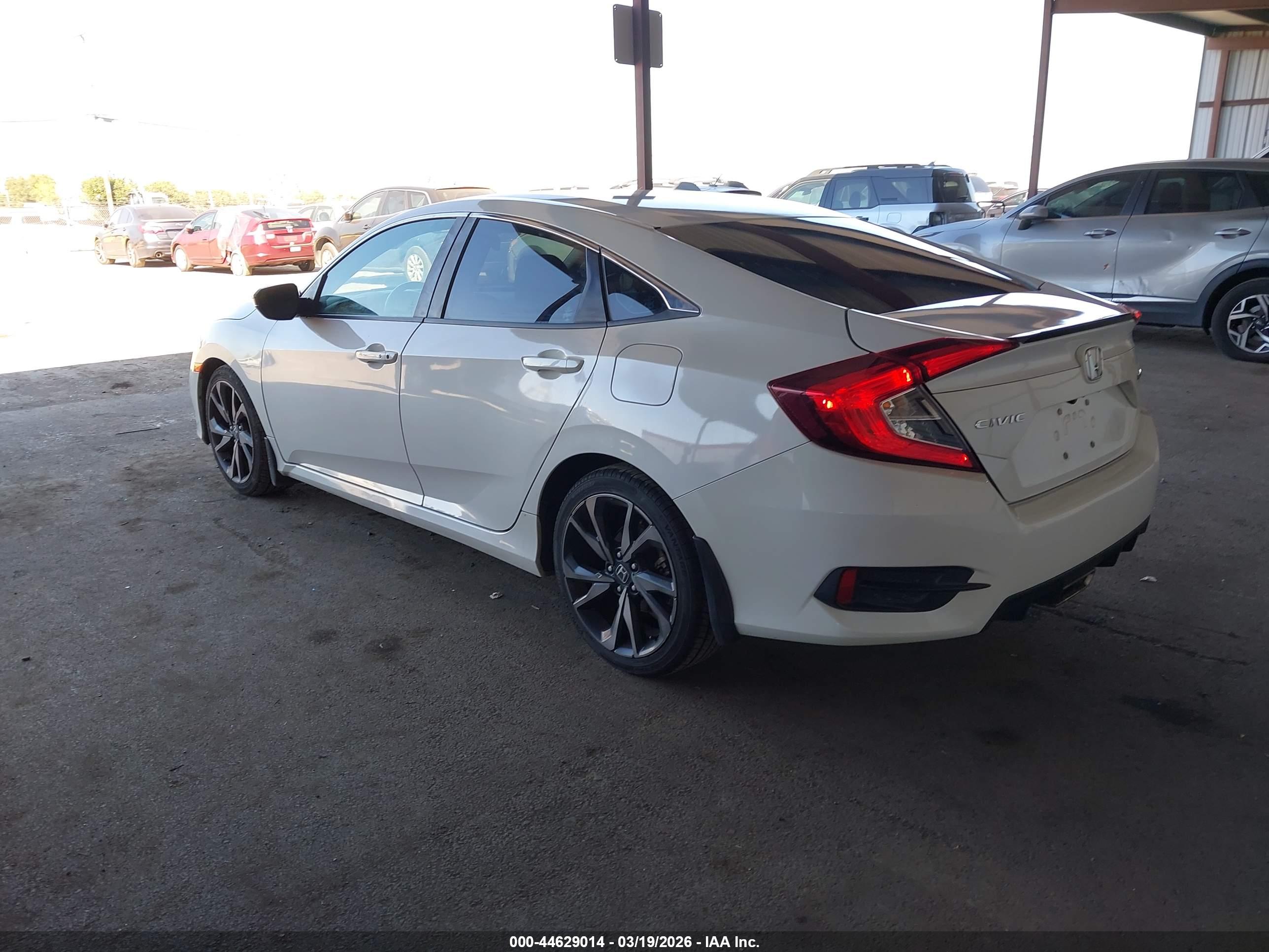 HONDA CIVIC image 3