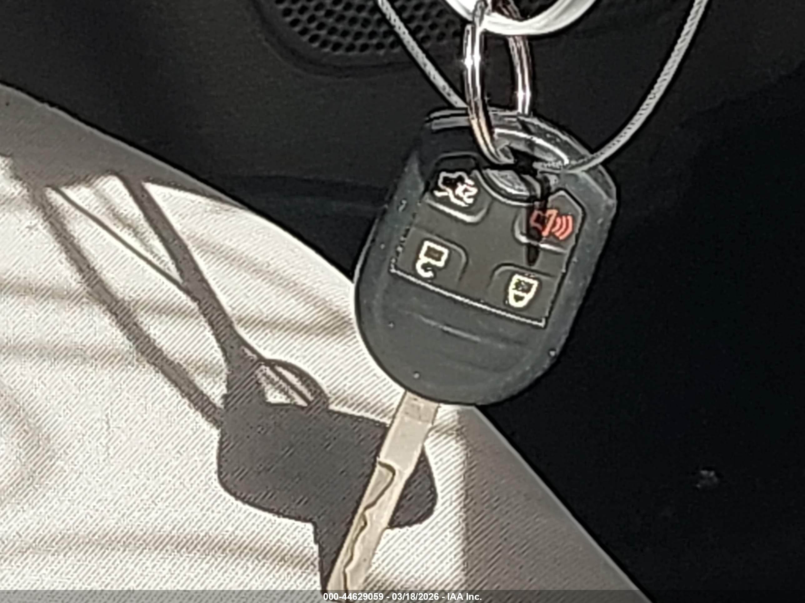 FORD FIESTA image 11