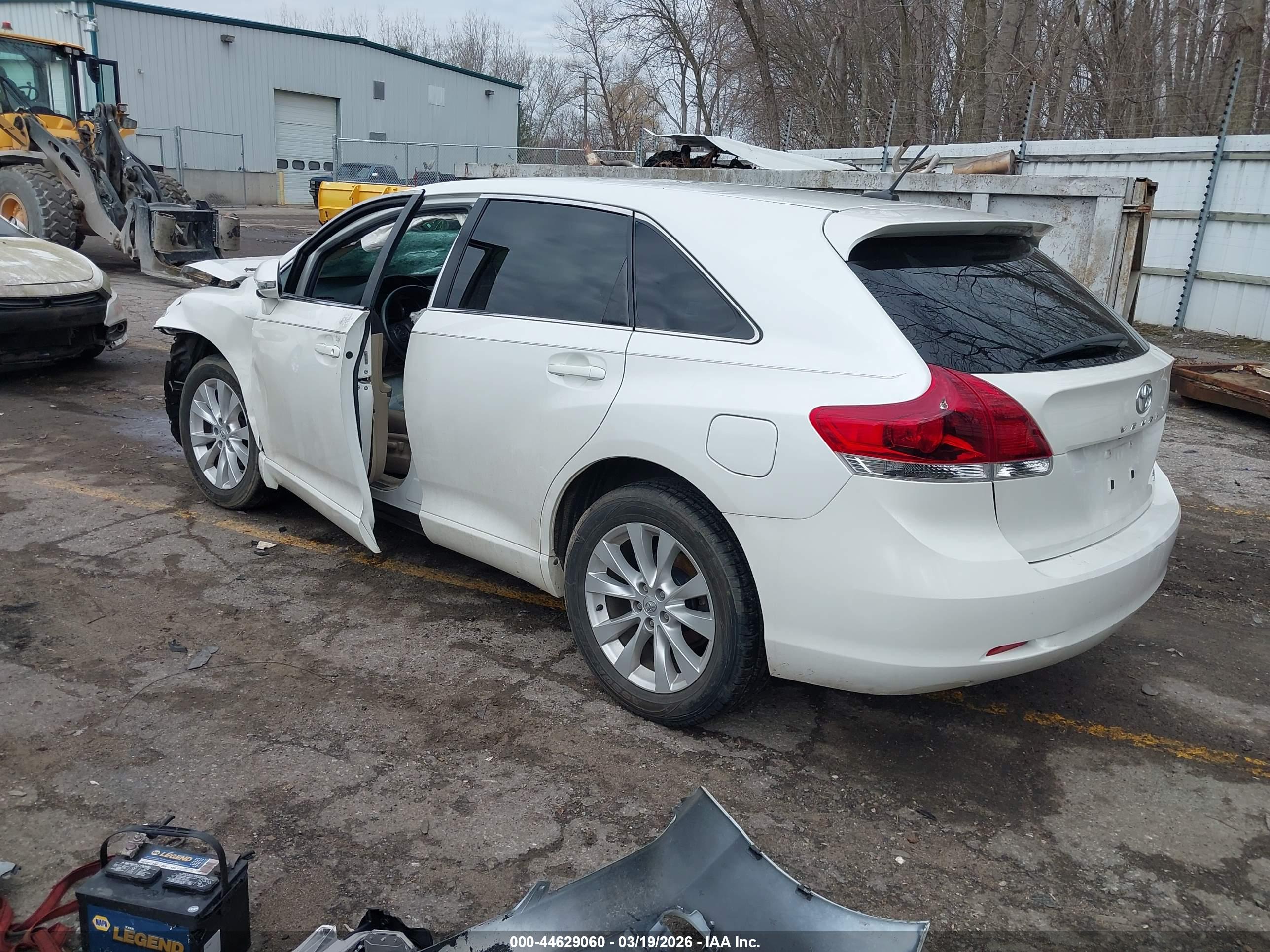 TOYOTA VENZA image 3