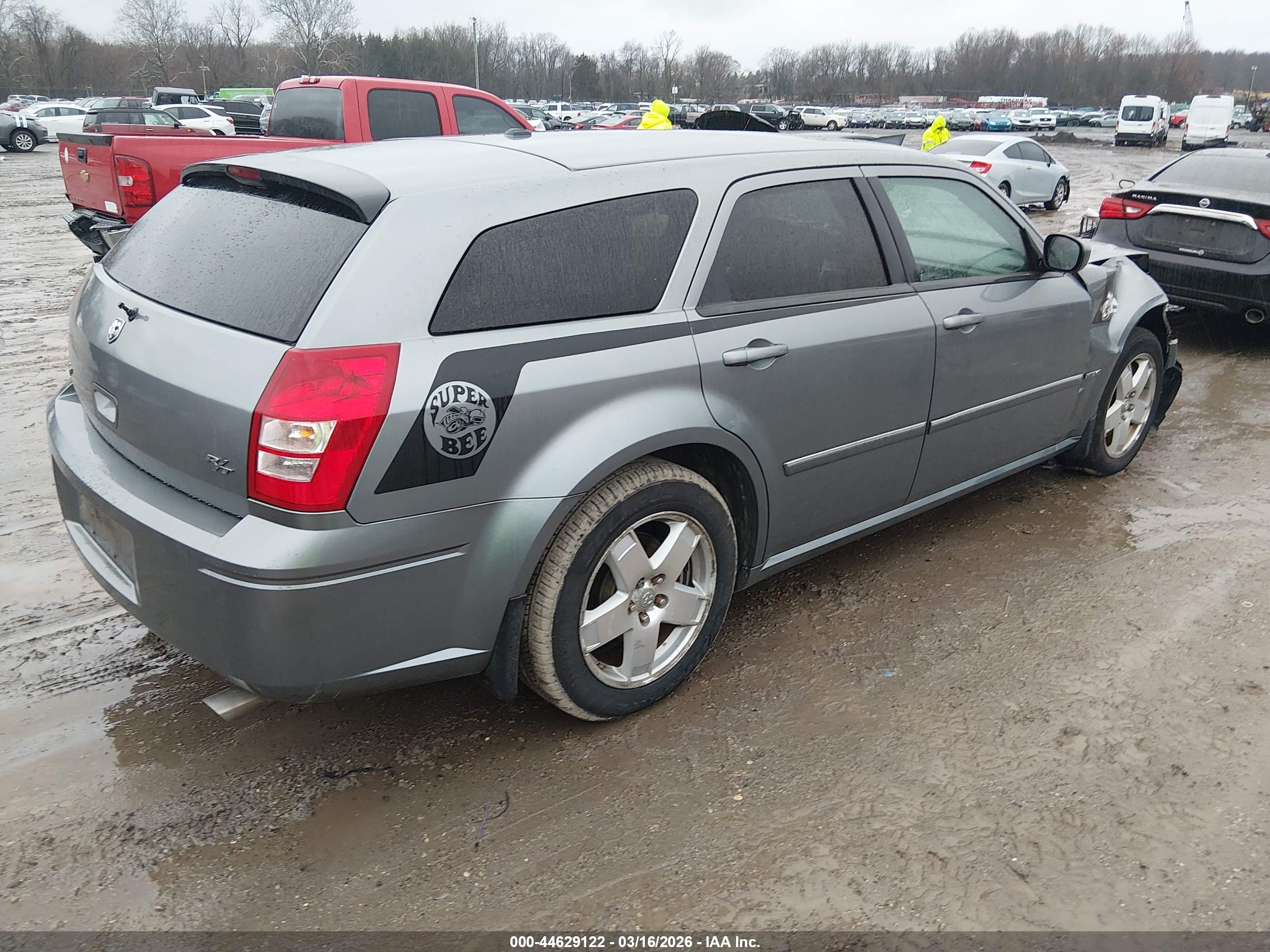 DODGE MAGNUM image 4
