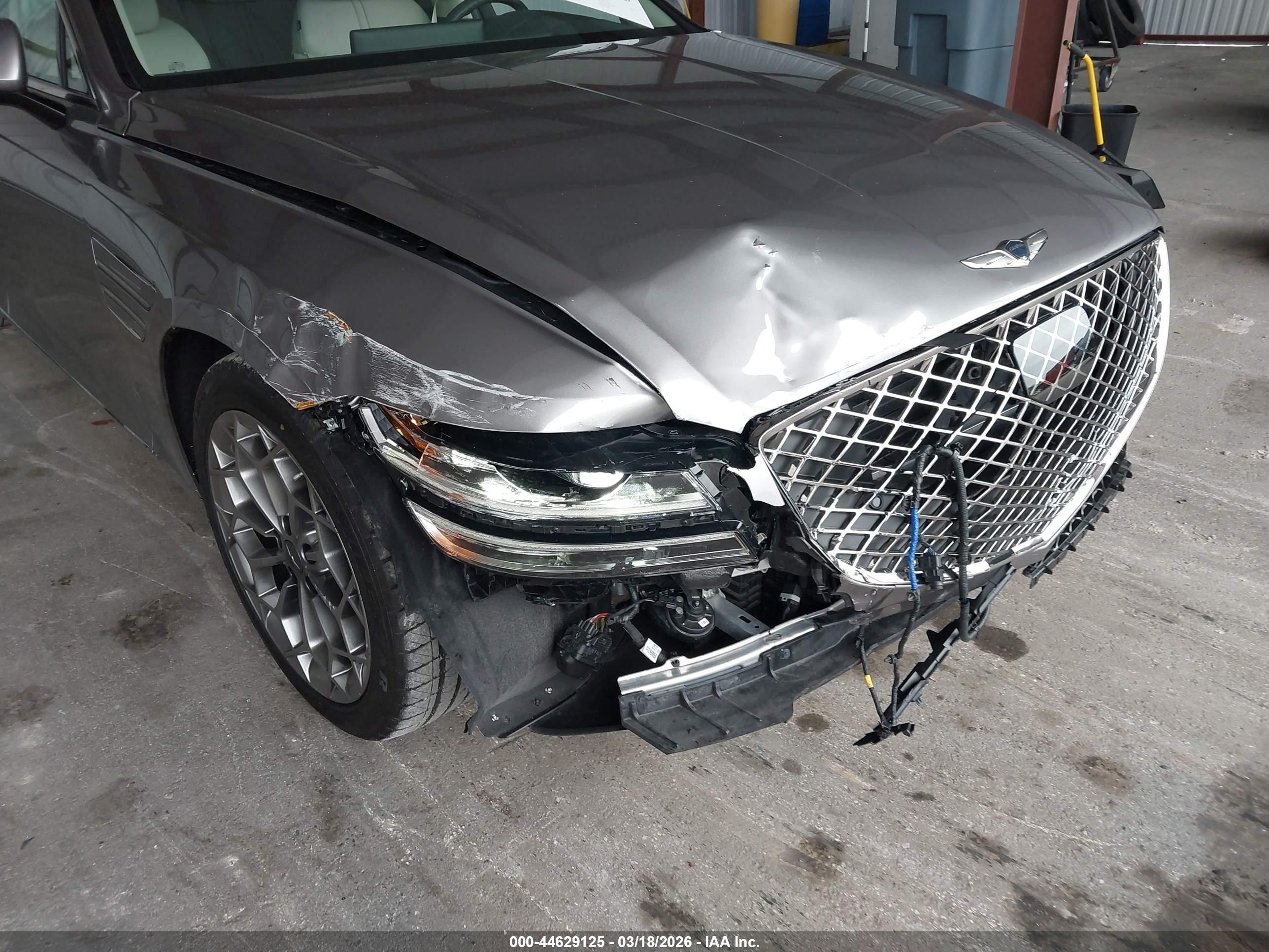 GENESIS G80 image 6