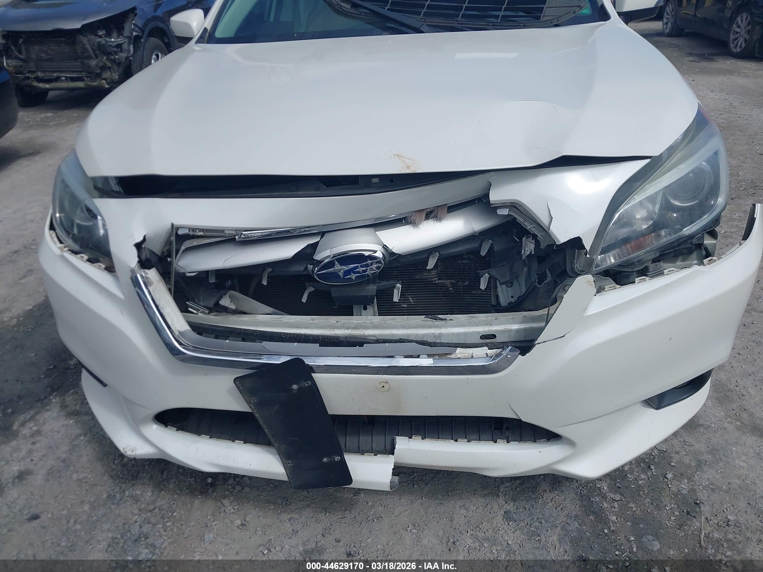 SUBARU LEGACY image 6