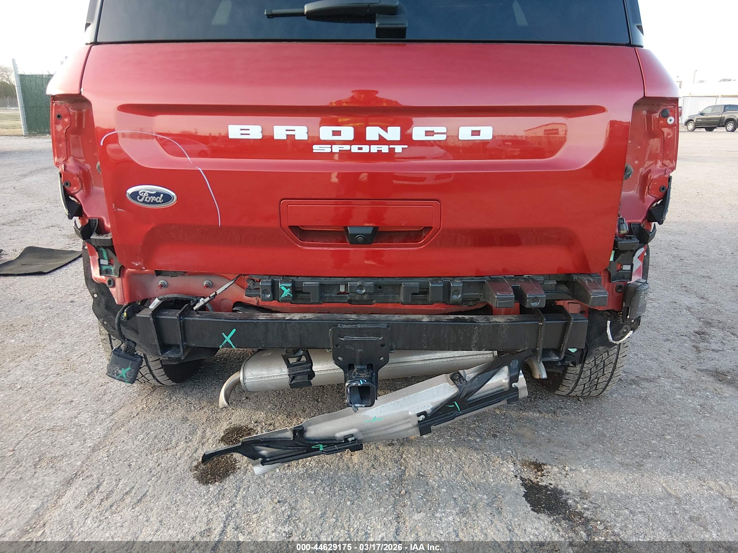 FORD BRONCO image 6