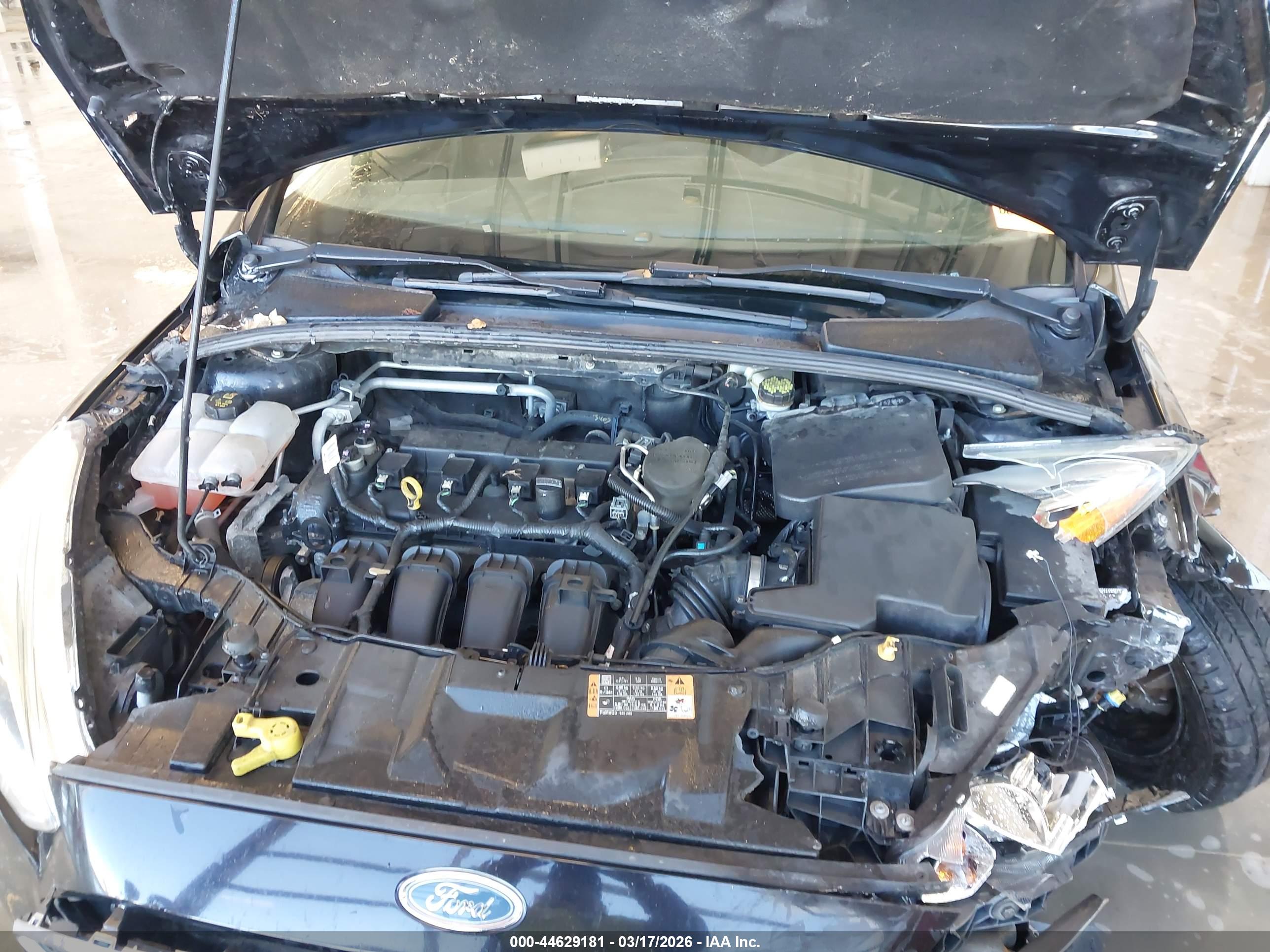 FORD FOCUS image 10