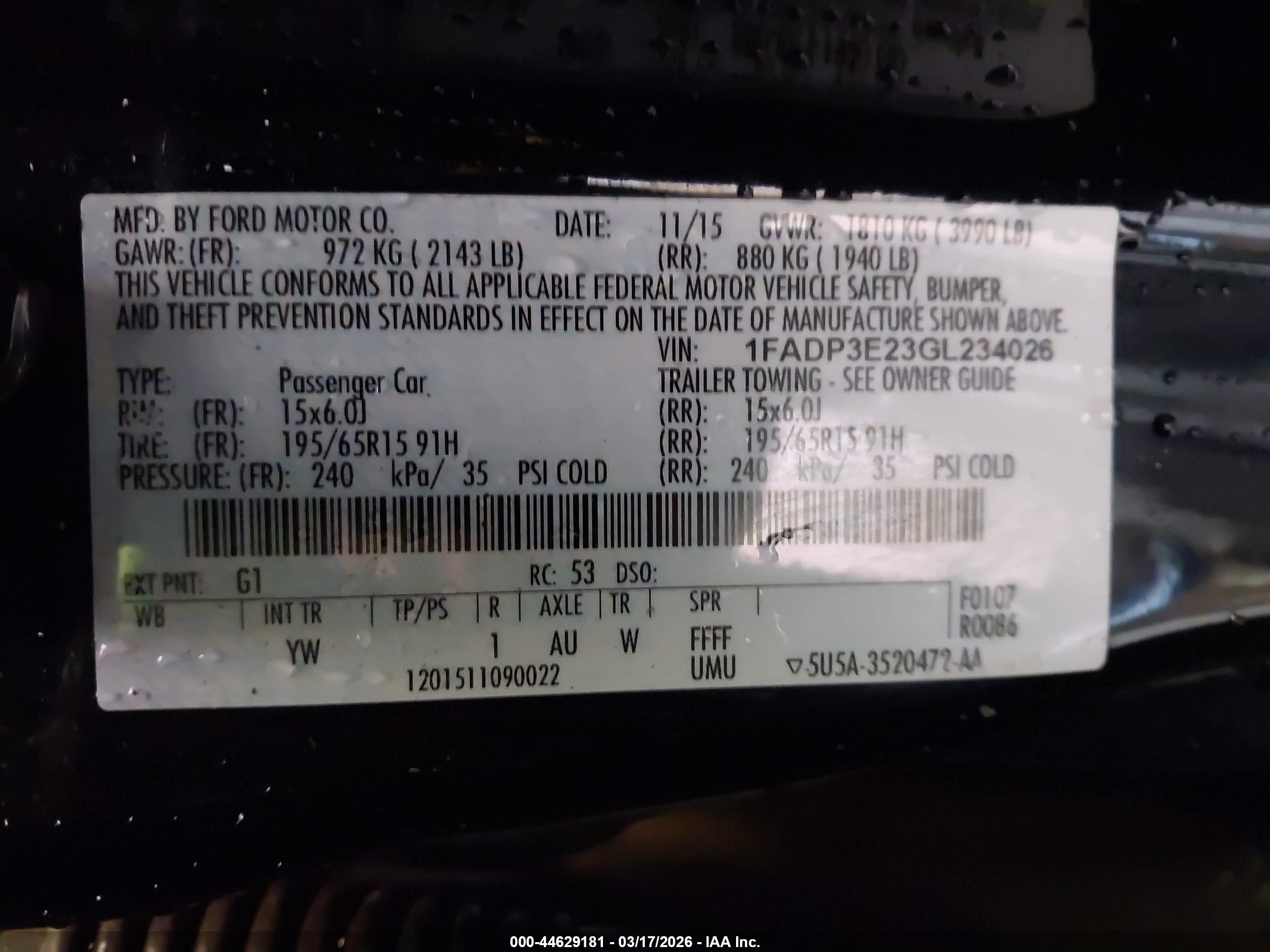 FORD FOCUS image 9