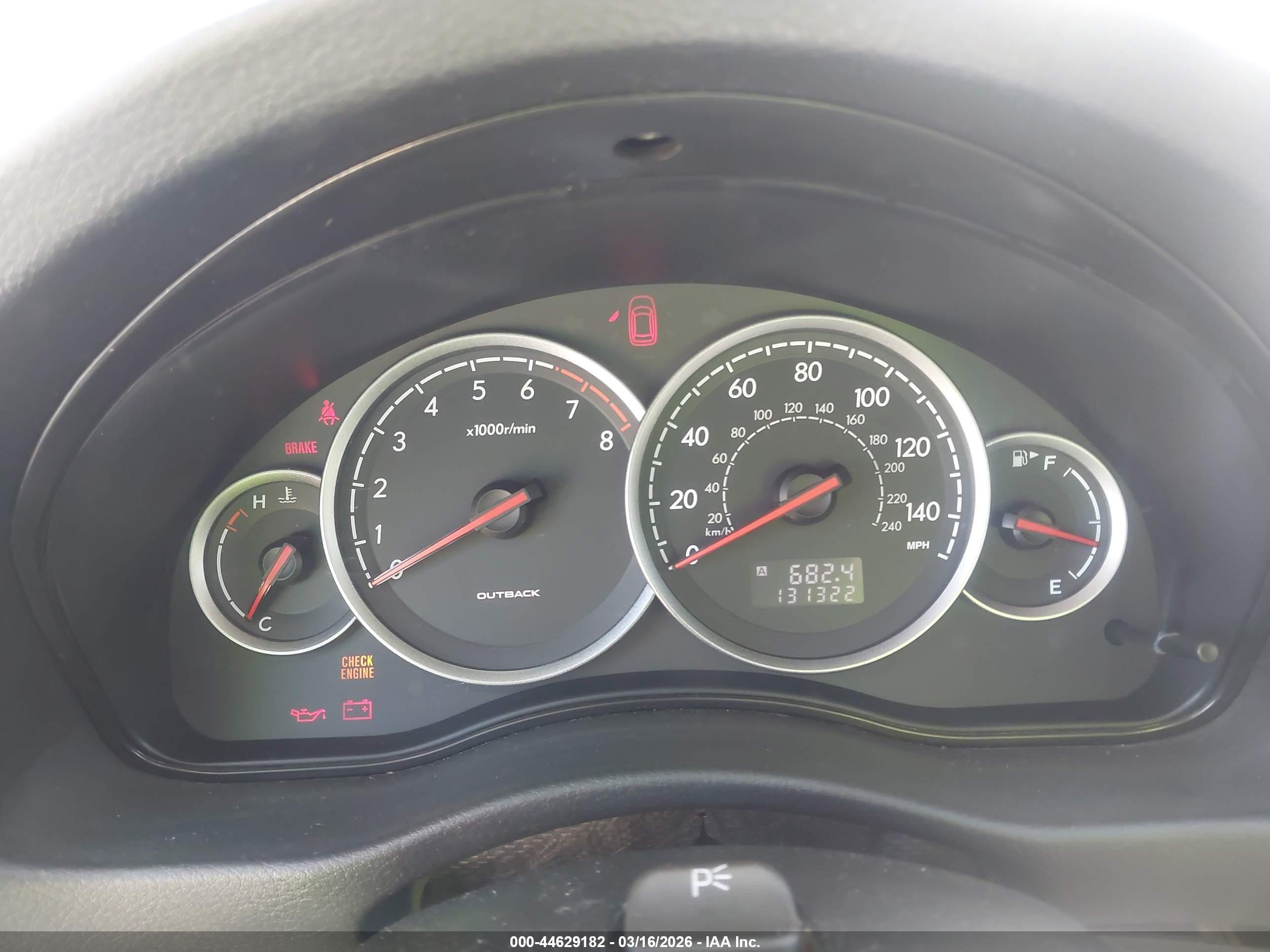 SUBARU OUTBACK image 7