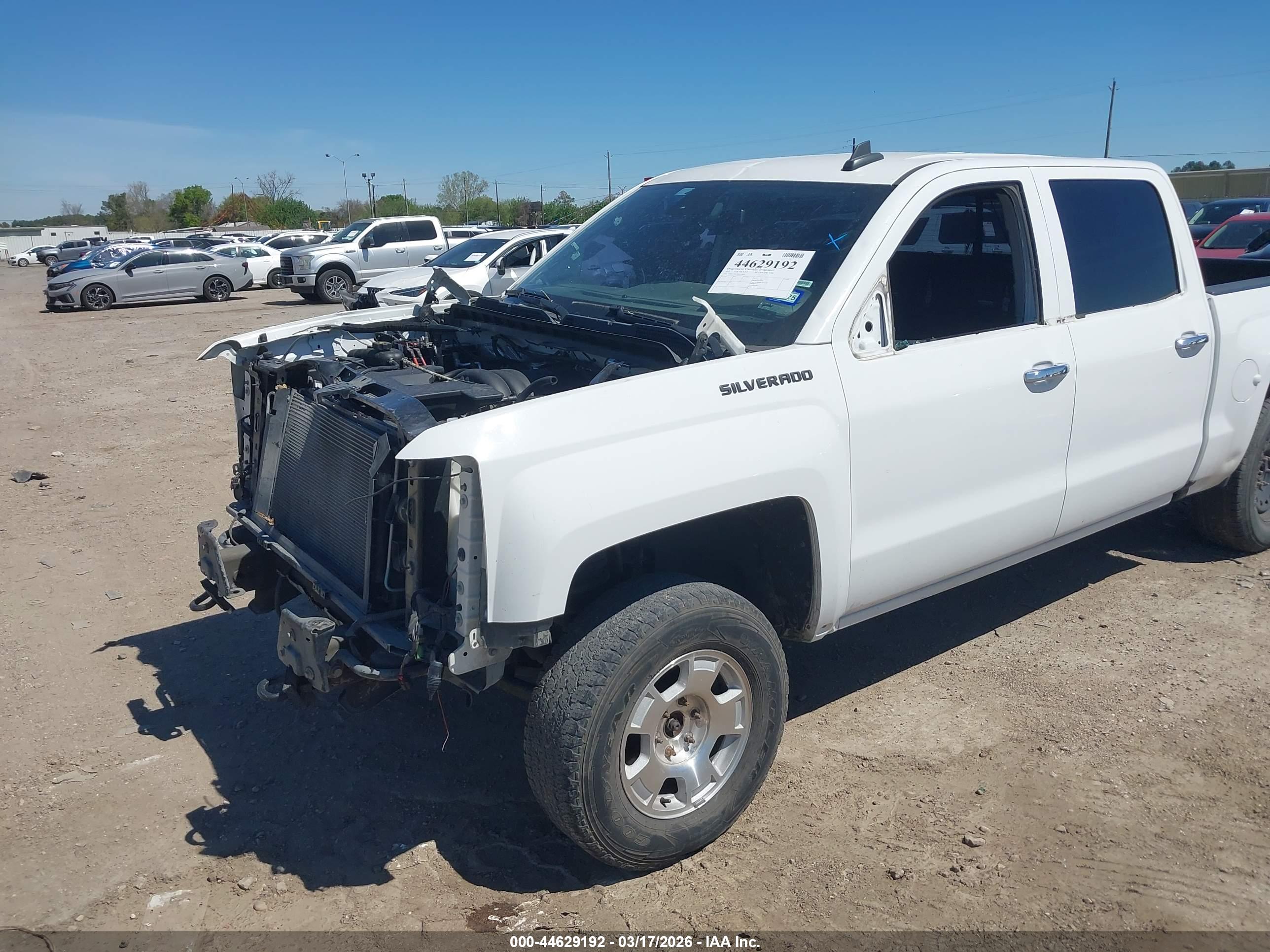 CHEVROLET SILVERADO image 6