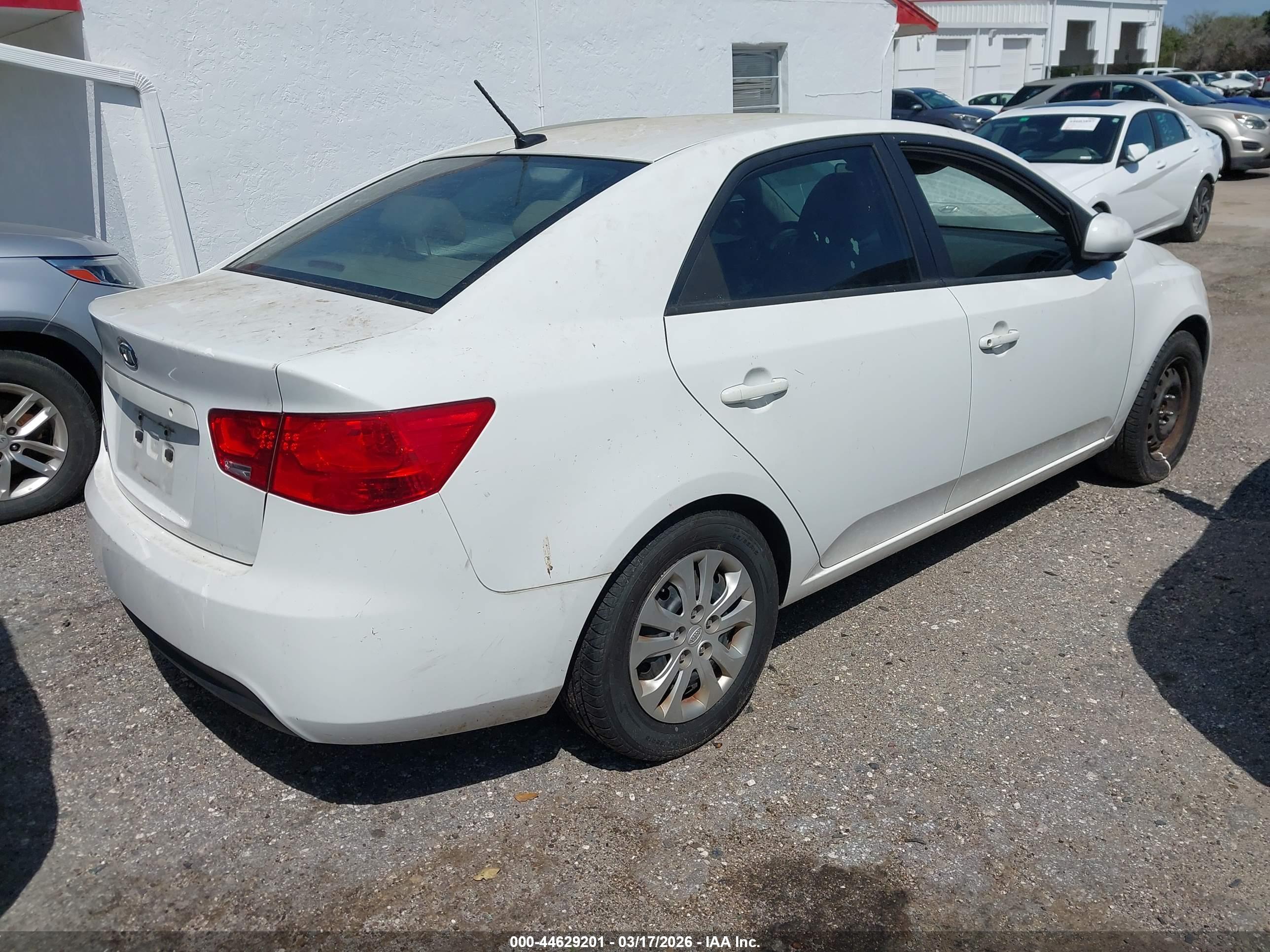 KIA FORTE image 4