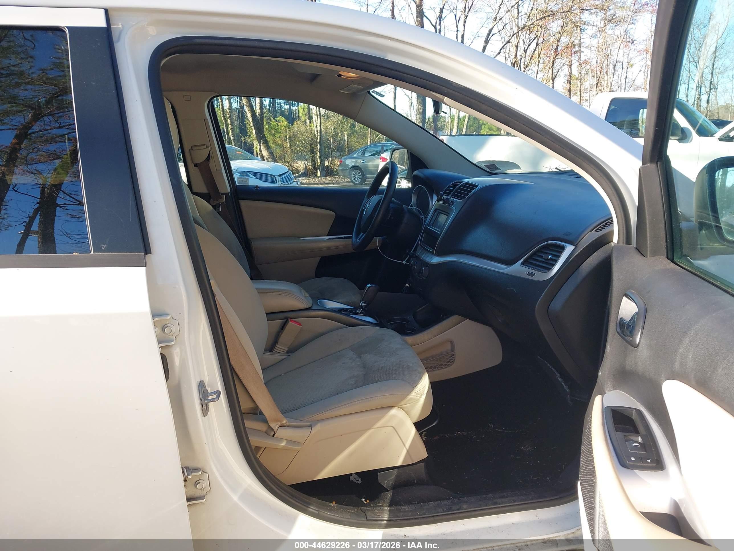 DODGE JOURNEY image 5