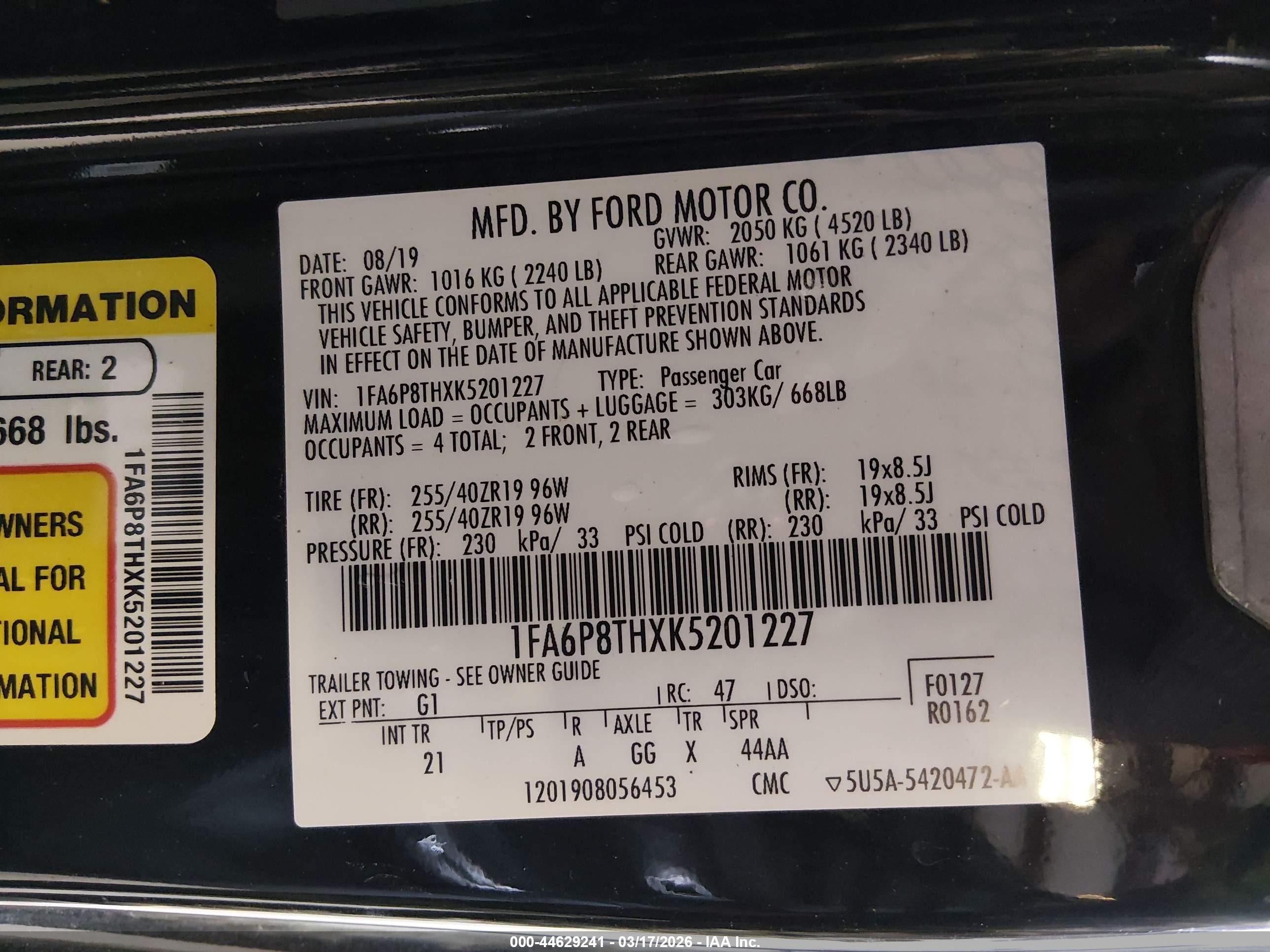 FORD MUSTANG image 9