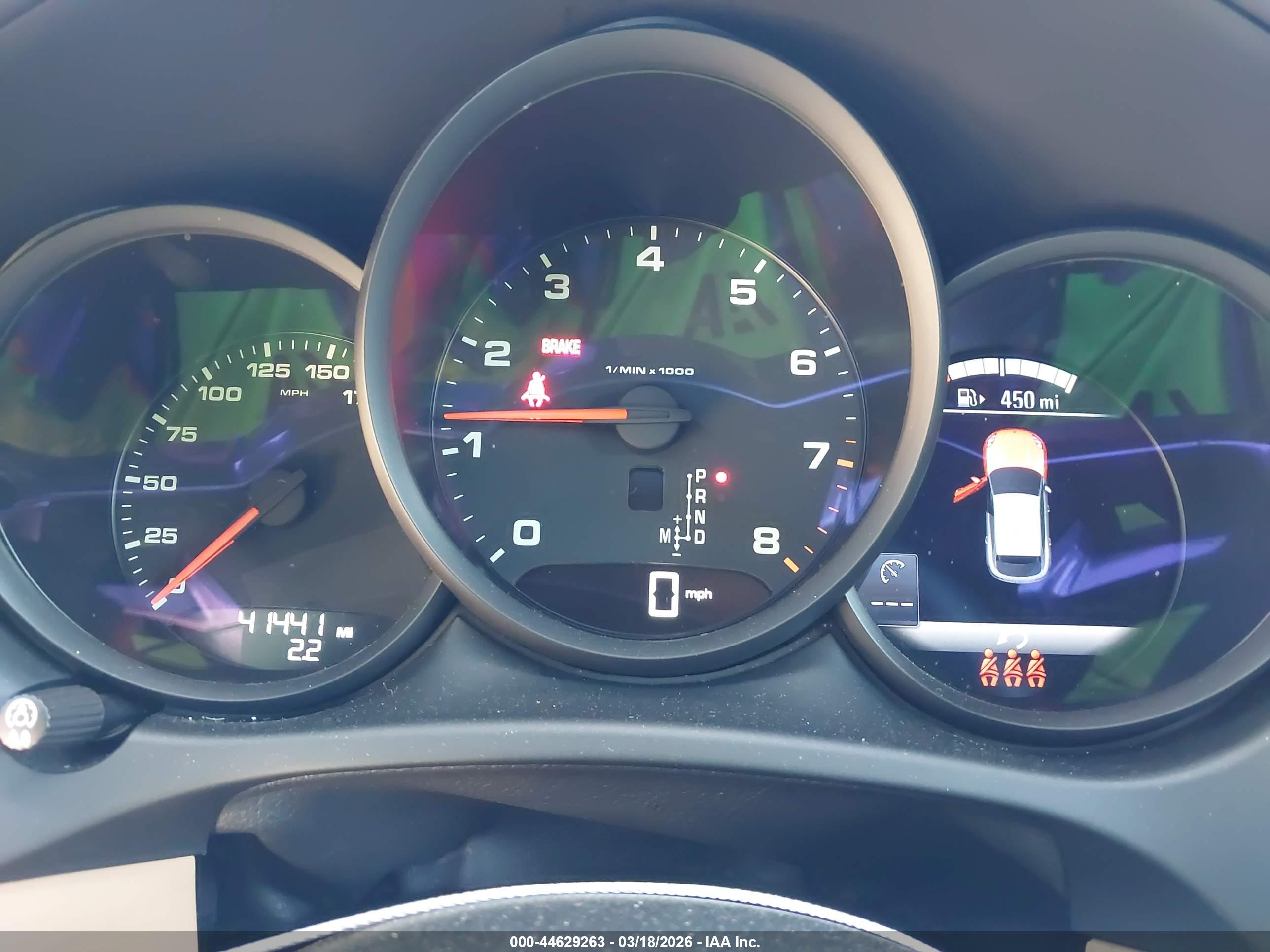 PORSCHE MACAN image 7