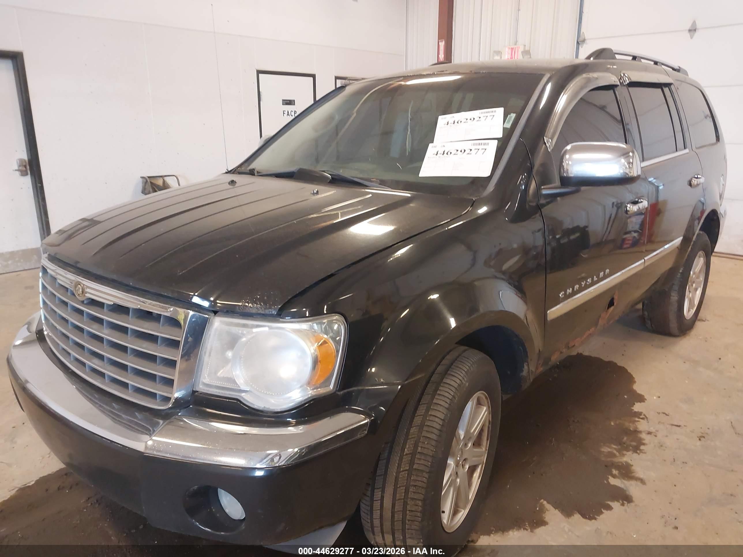 CHRYSLER ASPEN image 2