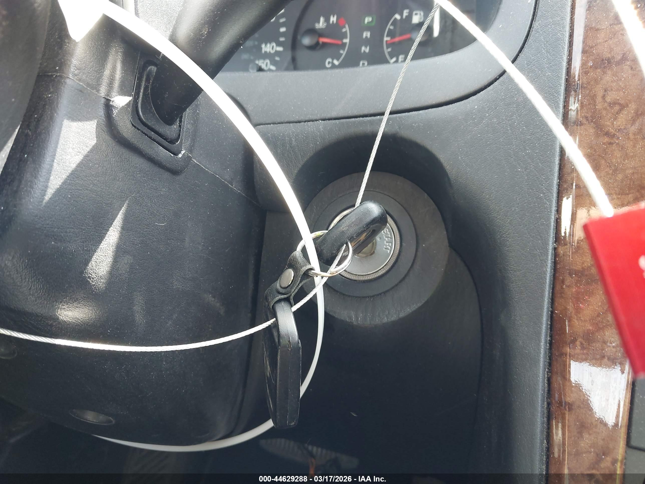 HYUNDAI XG350 image 11