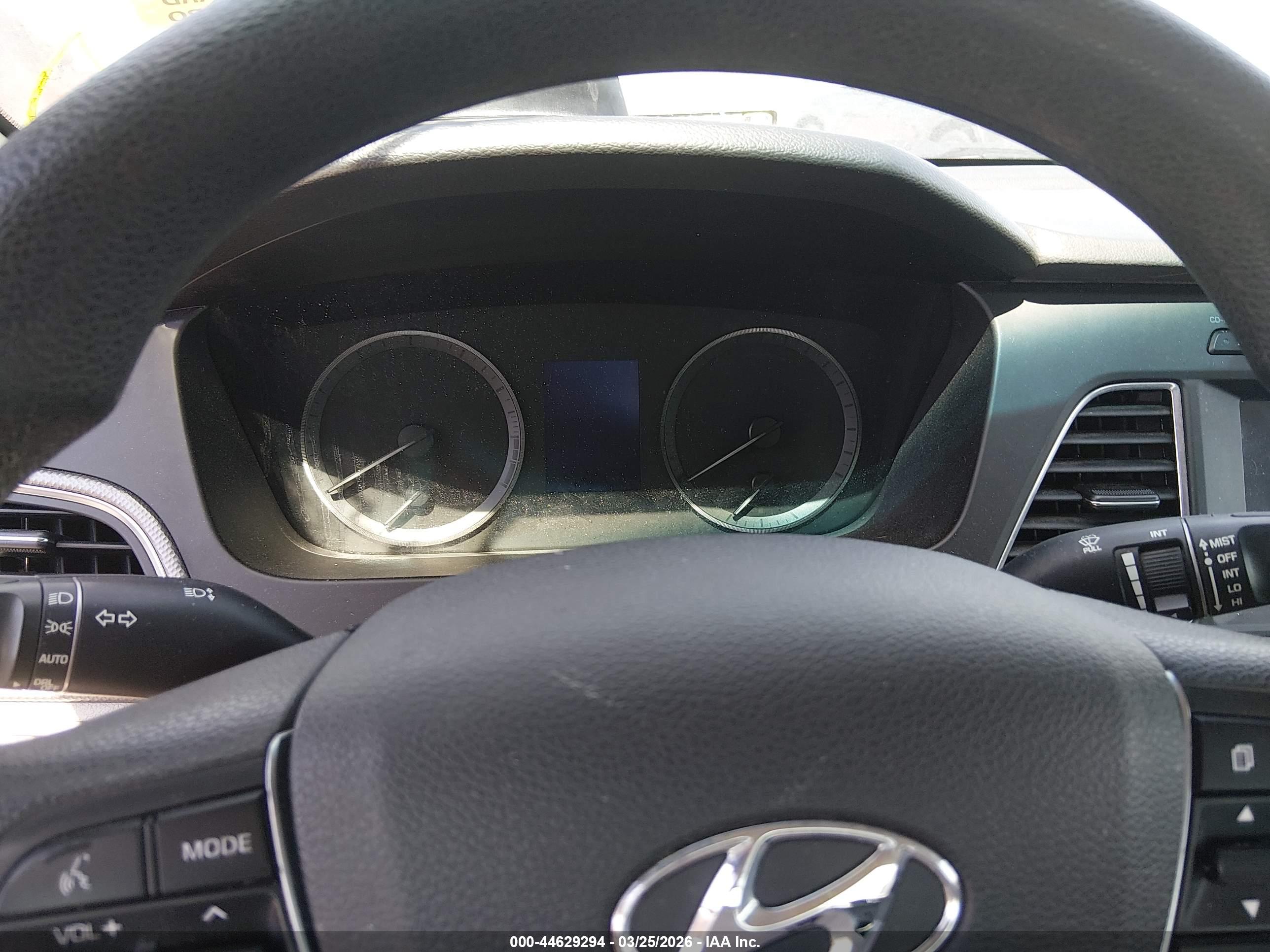 HYUNDAI SONATA image 7