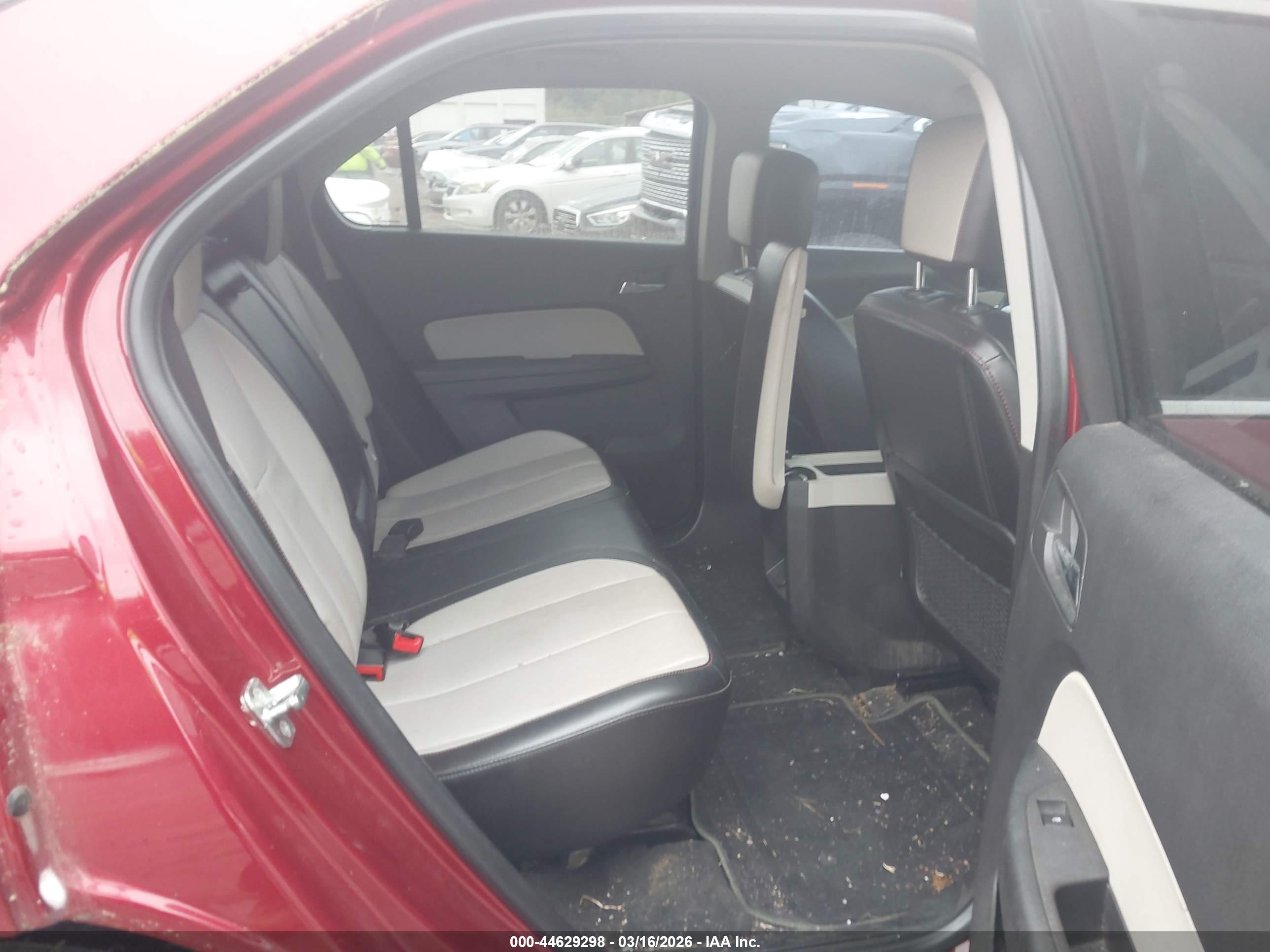 CHEVROLET EQUINOX image 8
