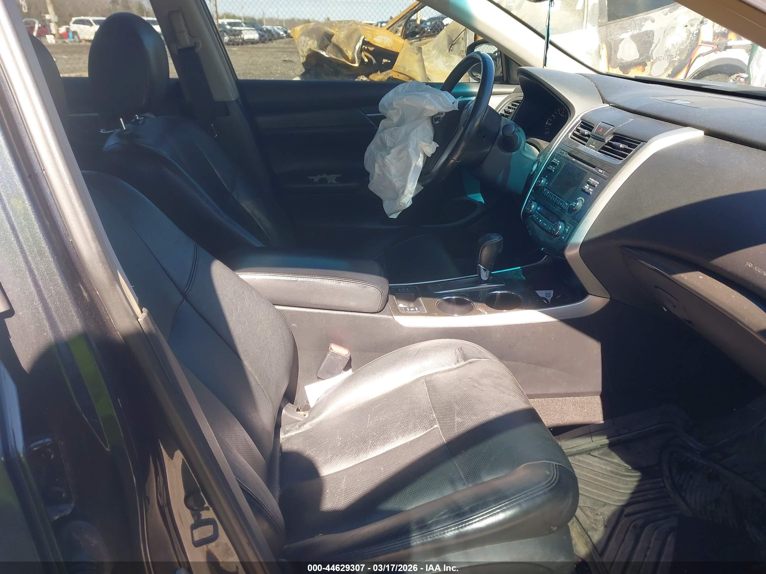 NISSAN ALTIMA image 5