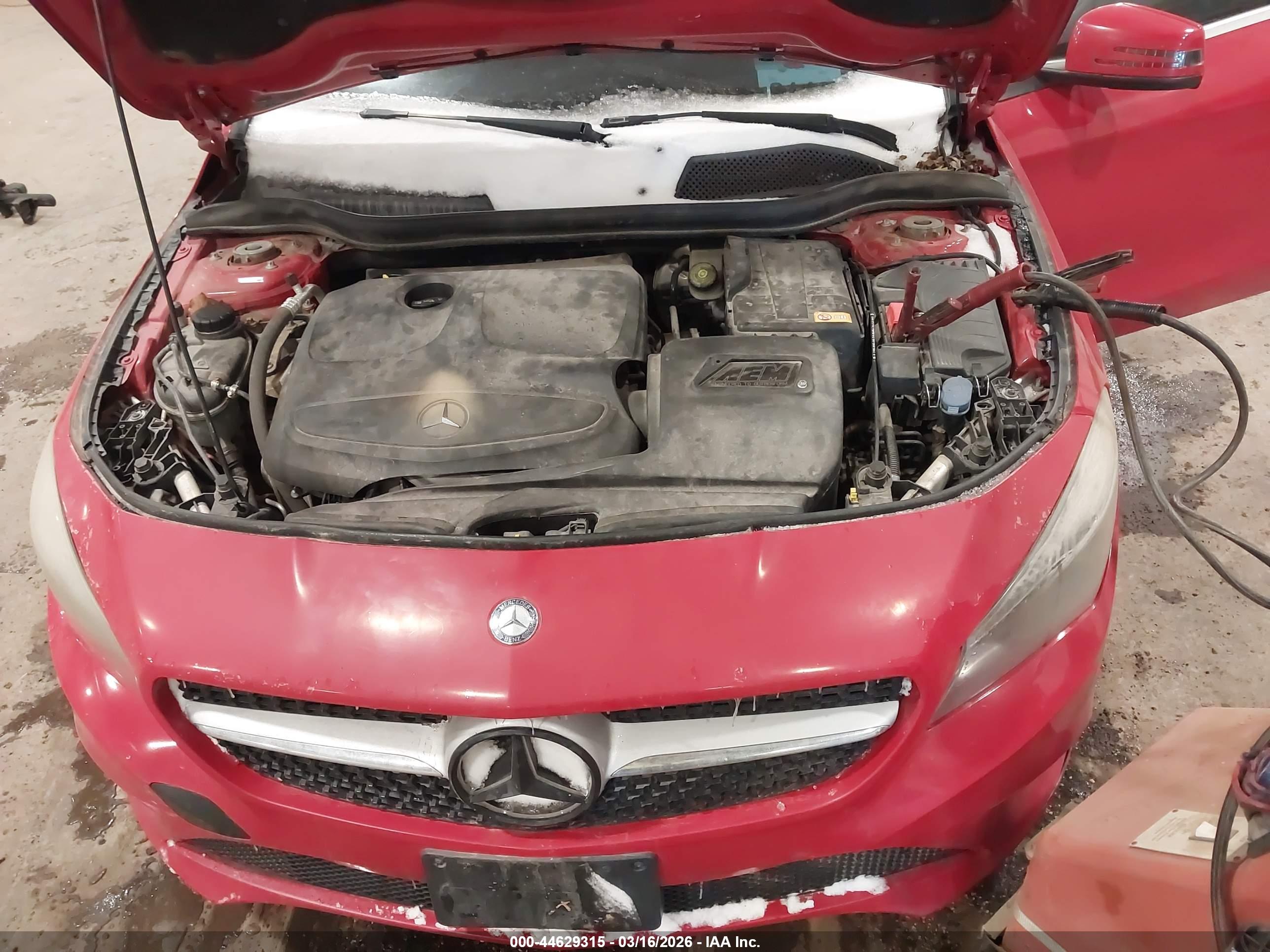 MERCEDES-BENZ CLA image 10