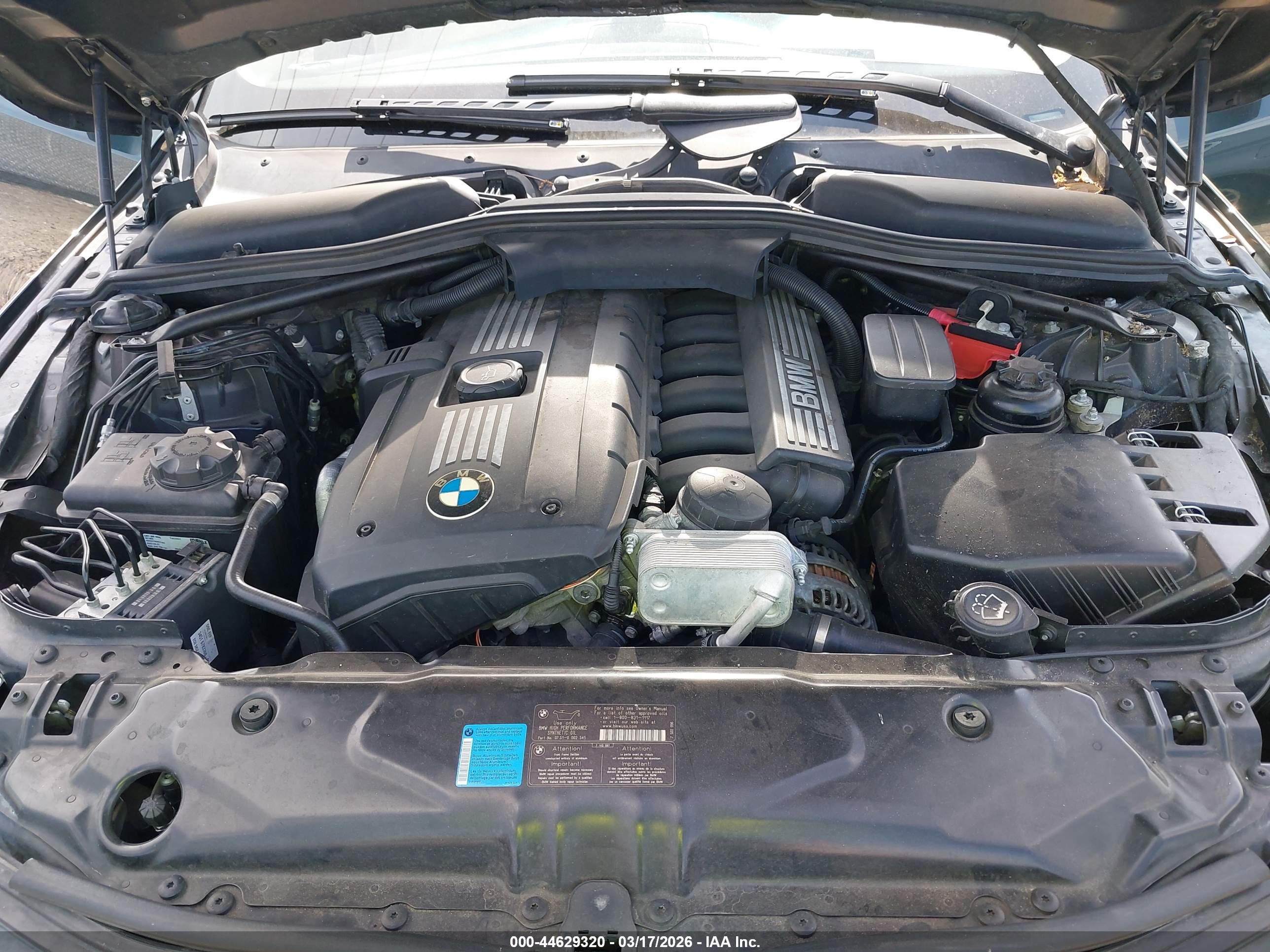 BMW 528I image 10
