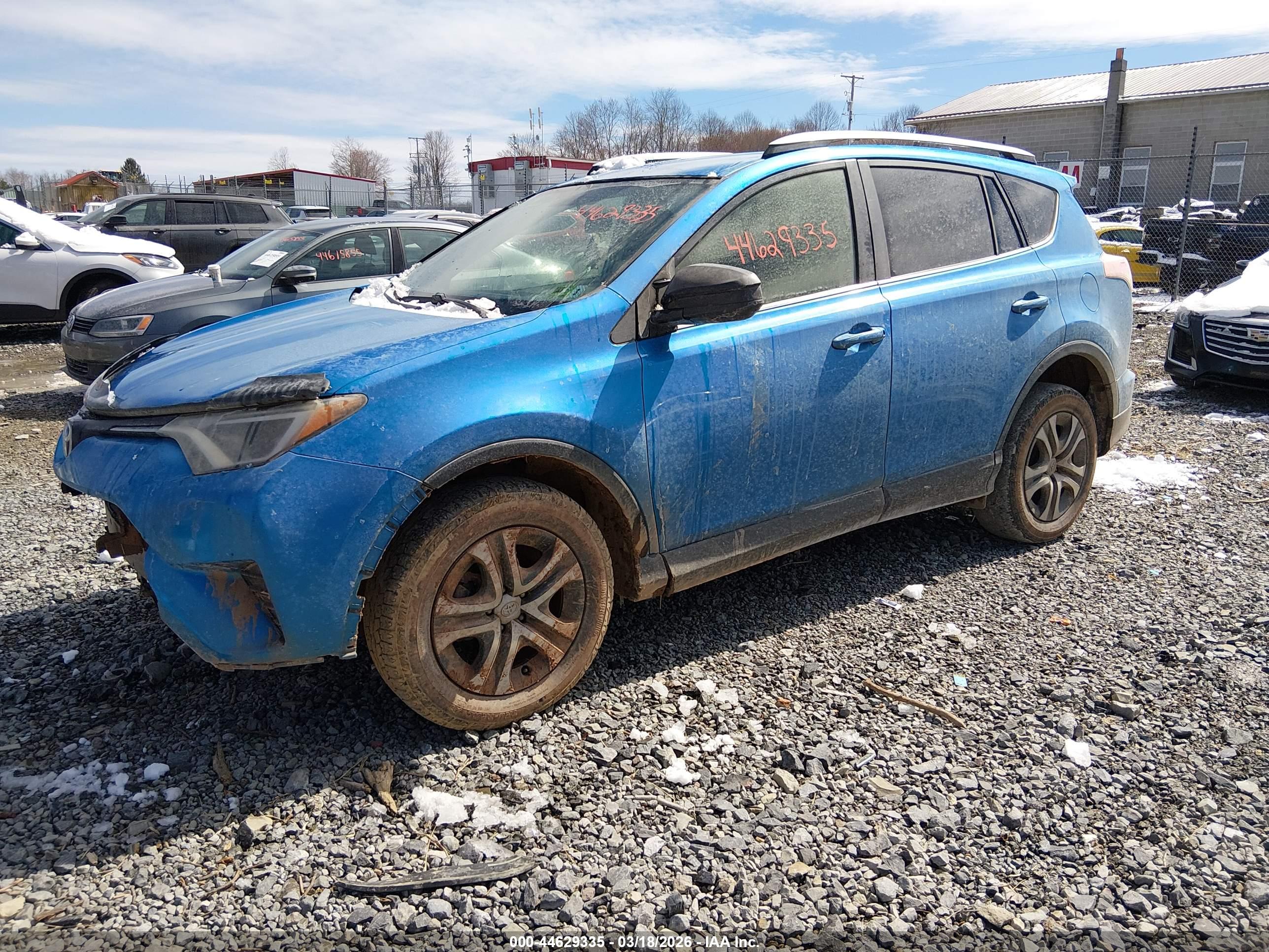 TOYOTA RAV4 image 2