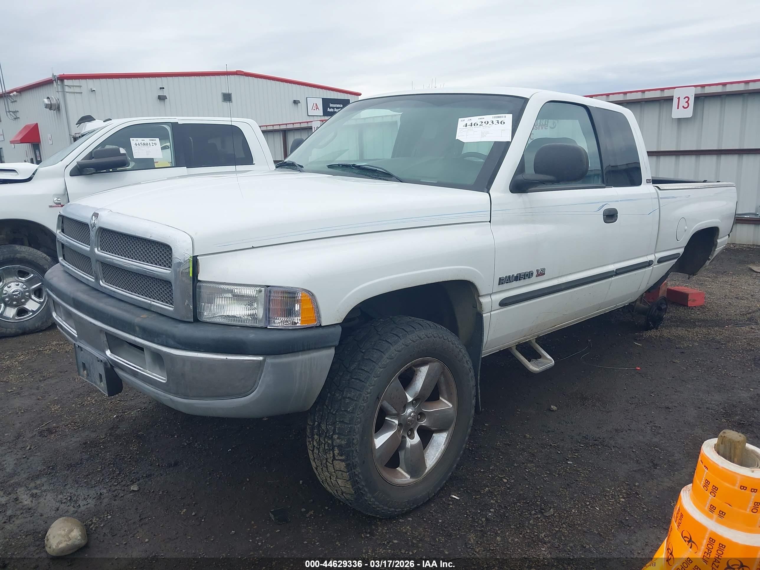 DODGE RAM image 2
