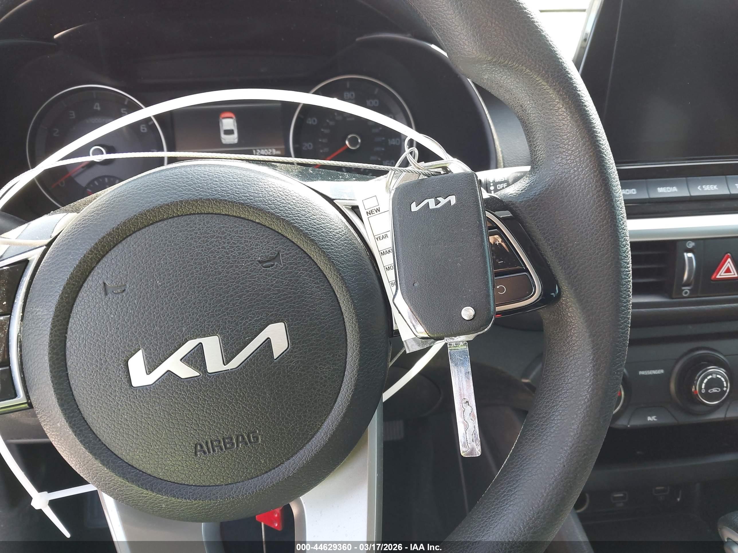 KIA FORTE image 11