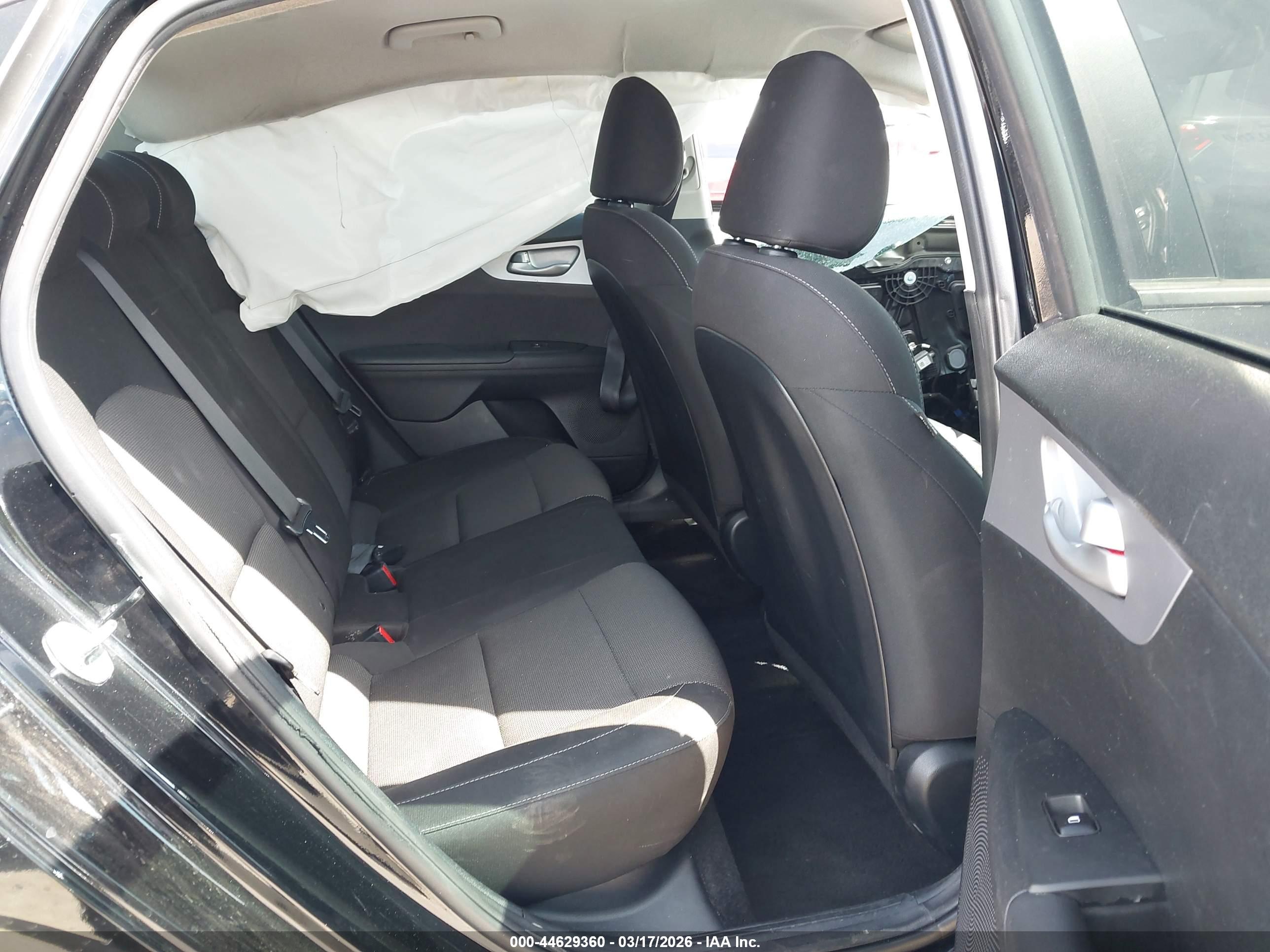 KIA FORTE image 8