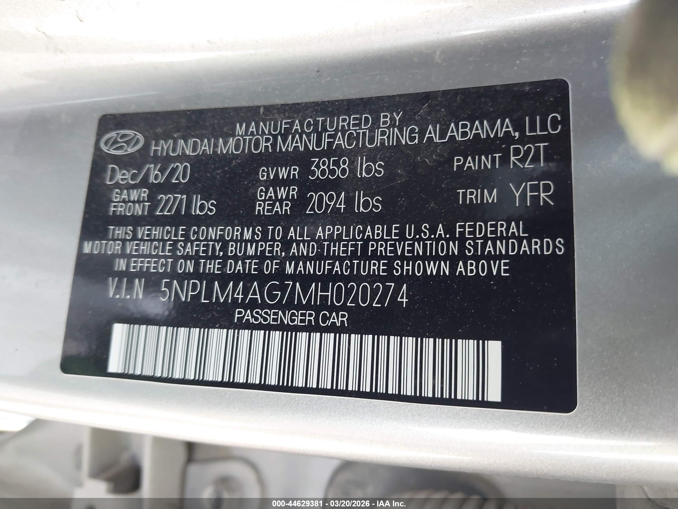 HYUNDAI ELANTRA image 9