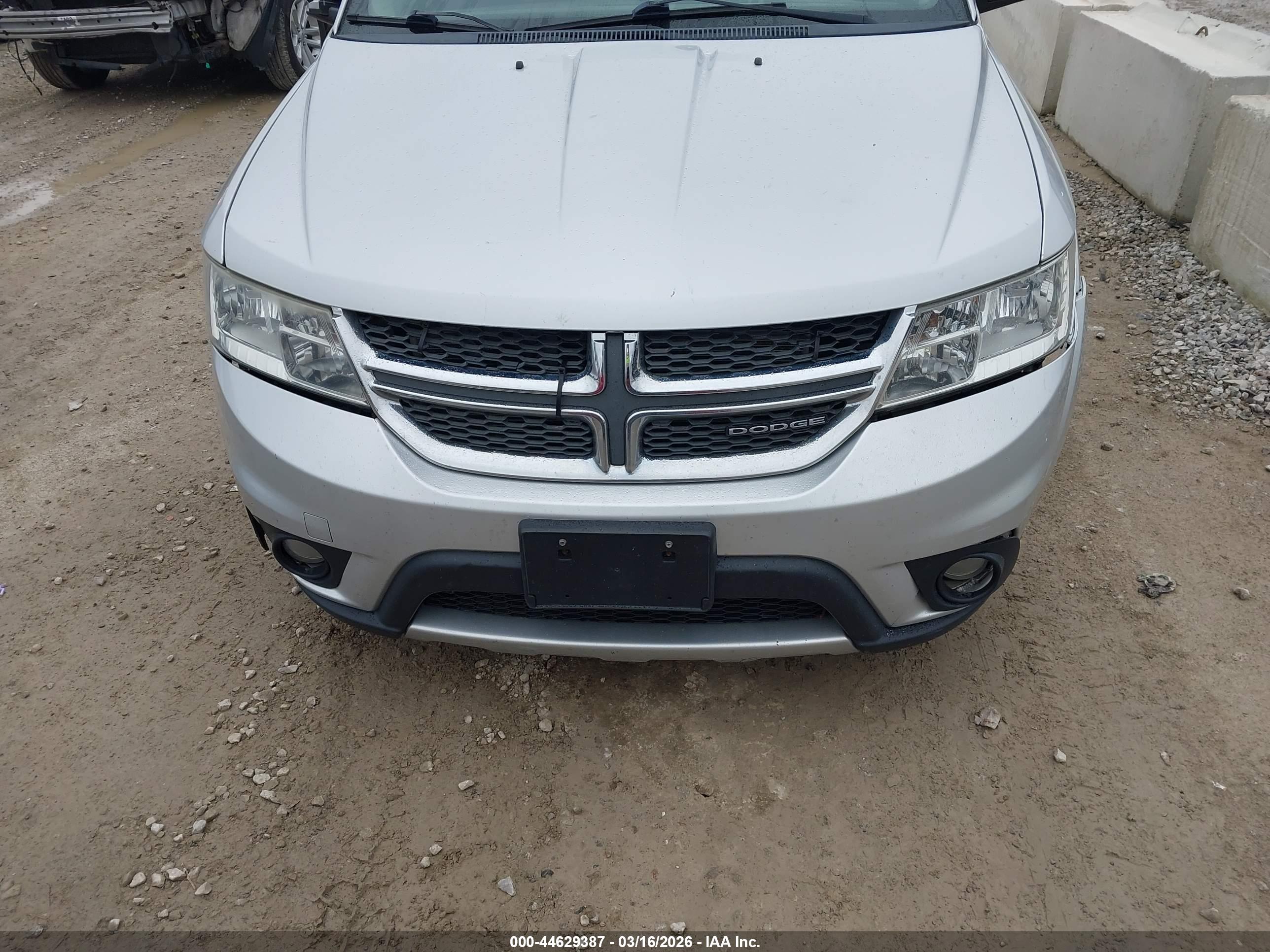 DODGE JOURNEY image 6