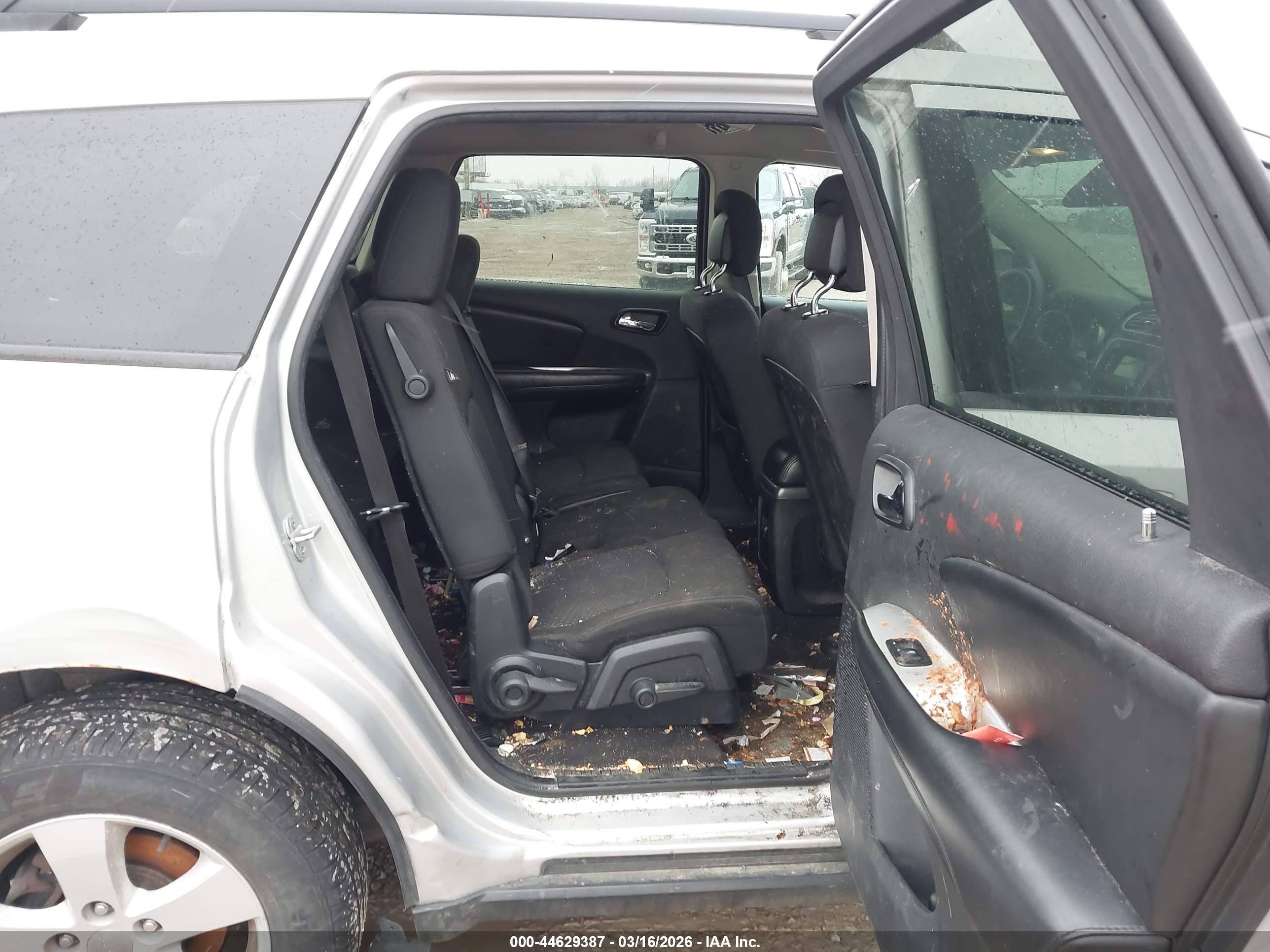 DODGE JOURNEY image 8