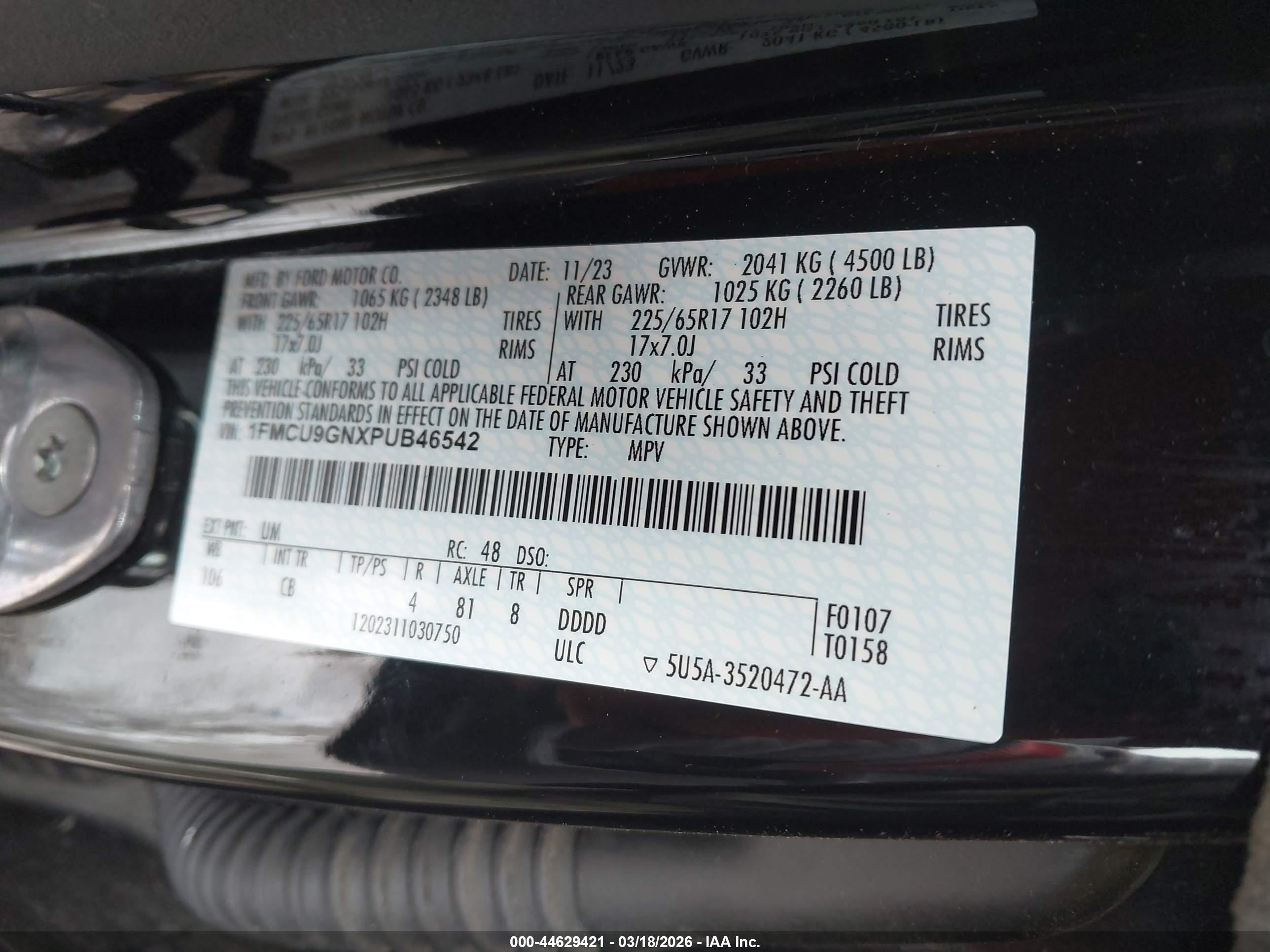 FORD ESCAPE image 9