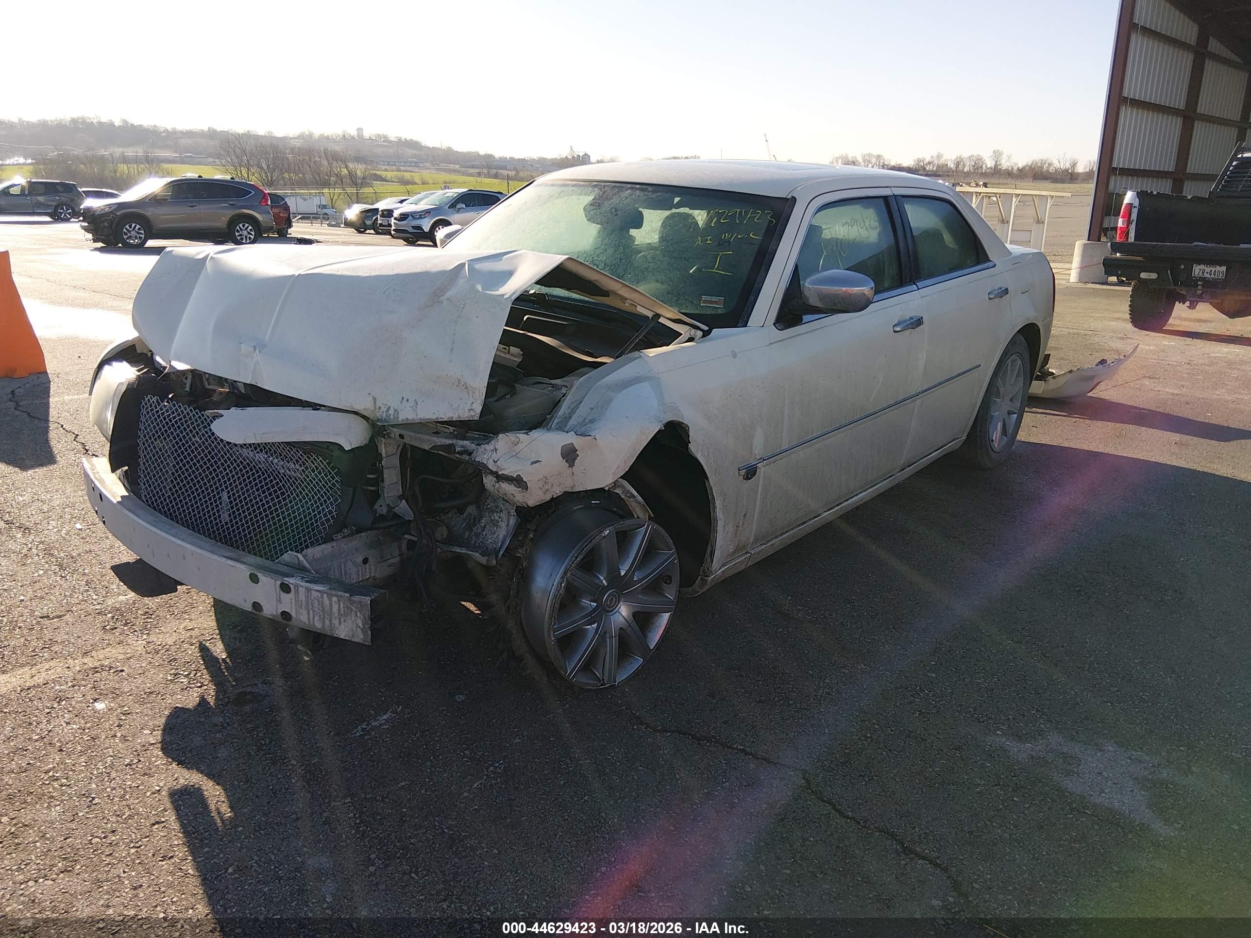 CHRYSLER 300C image 2