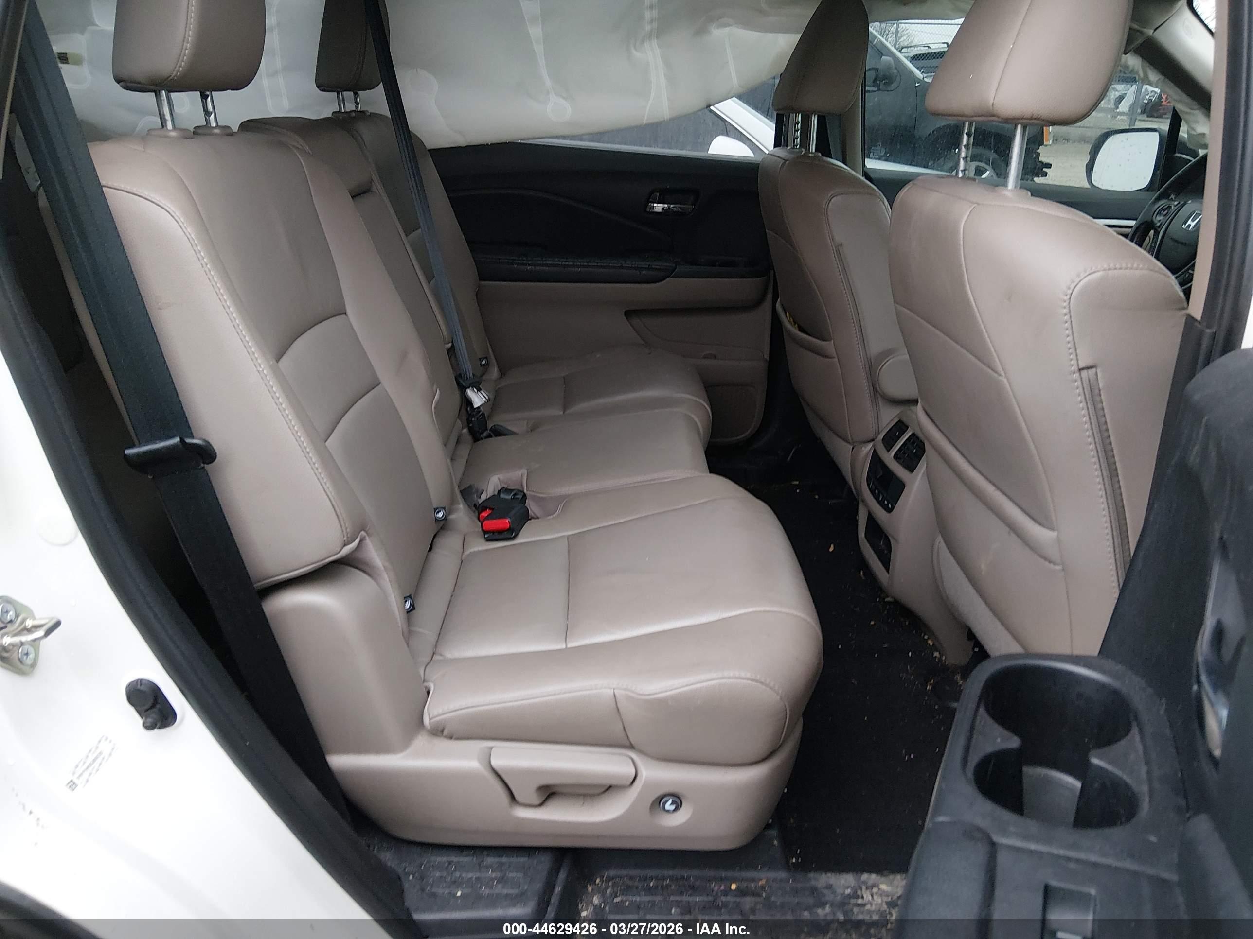 HONDA PILOT image 8