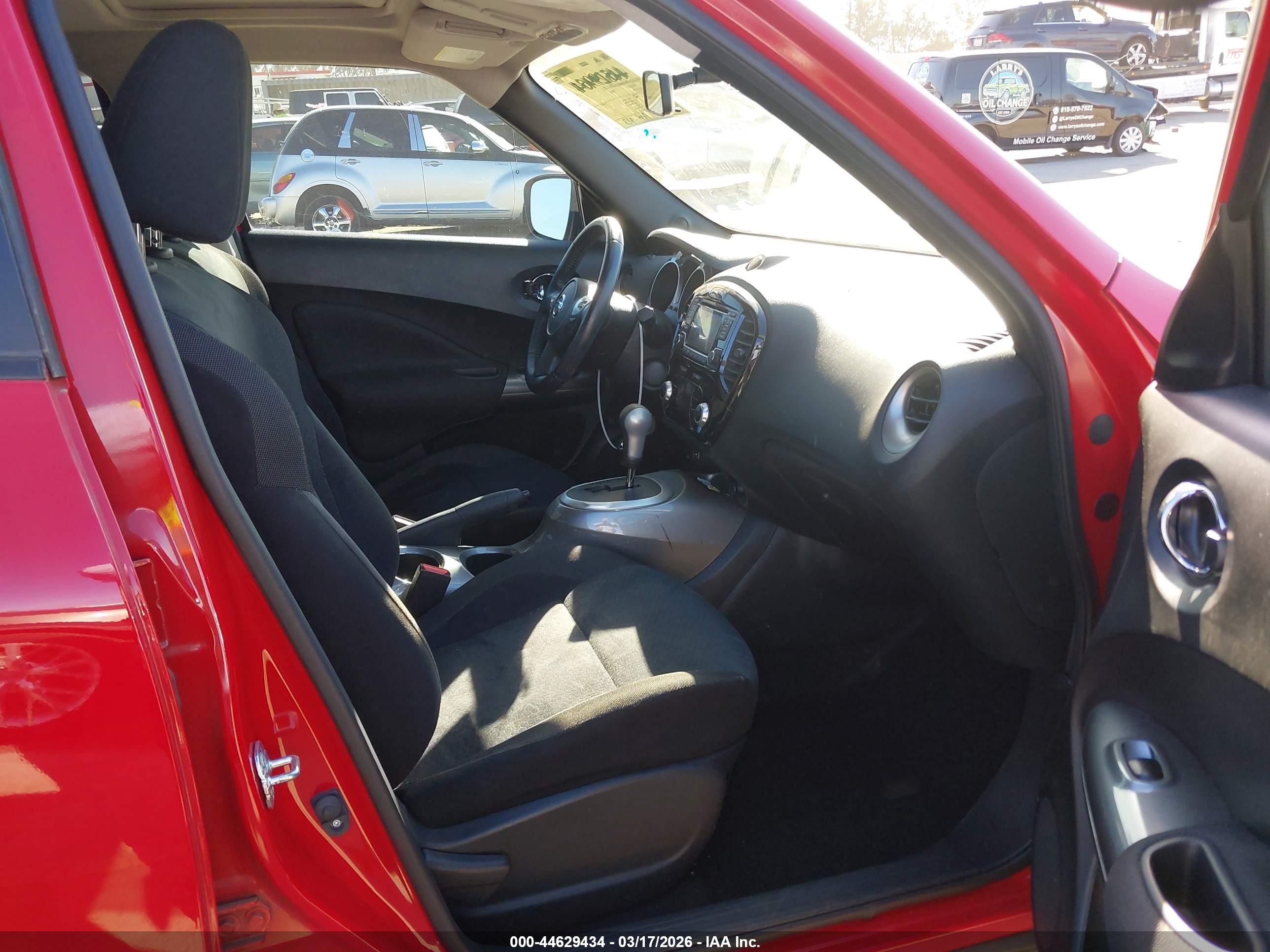 NISSAN JUKE image 5