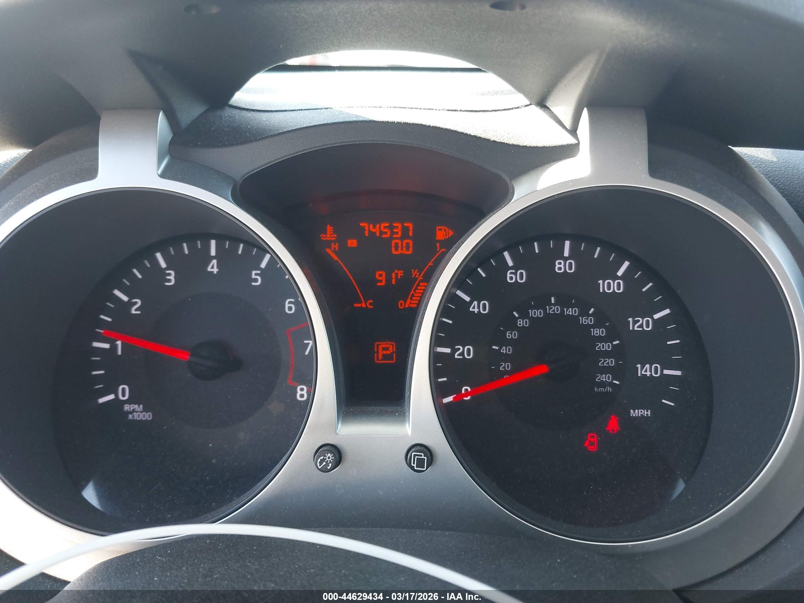 NISSAN JUKE image 7