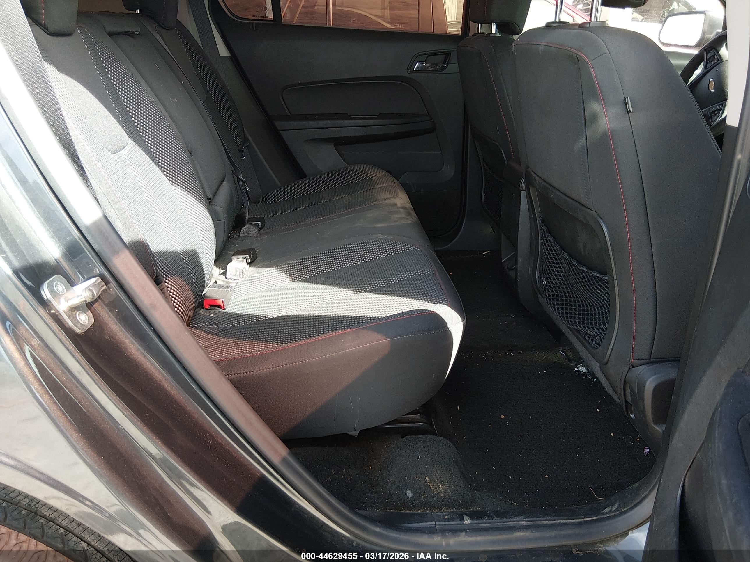 CHEVROLET EQUINOX image 8