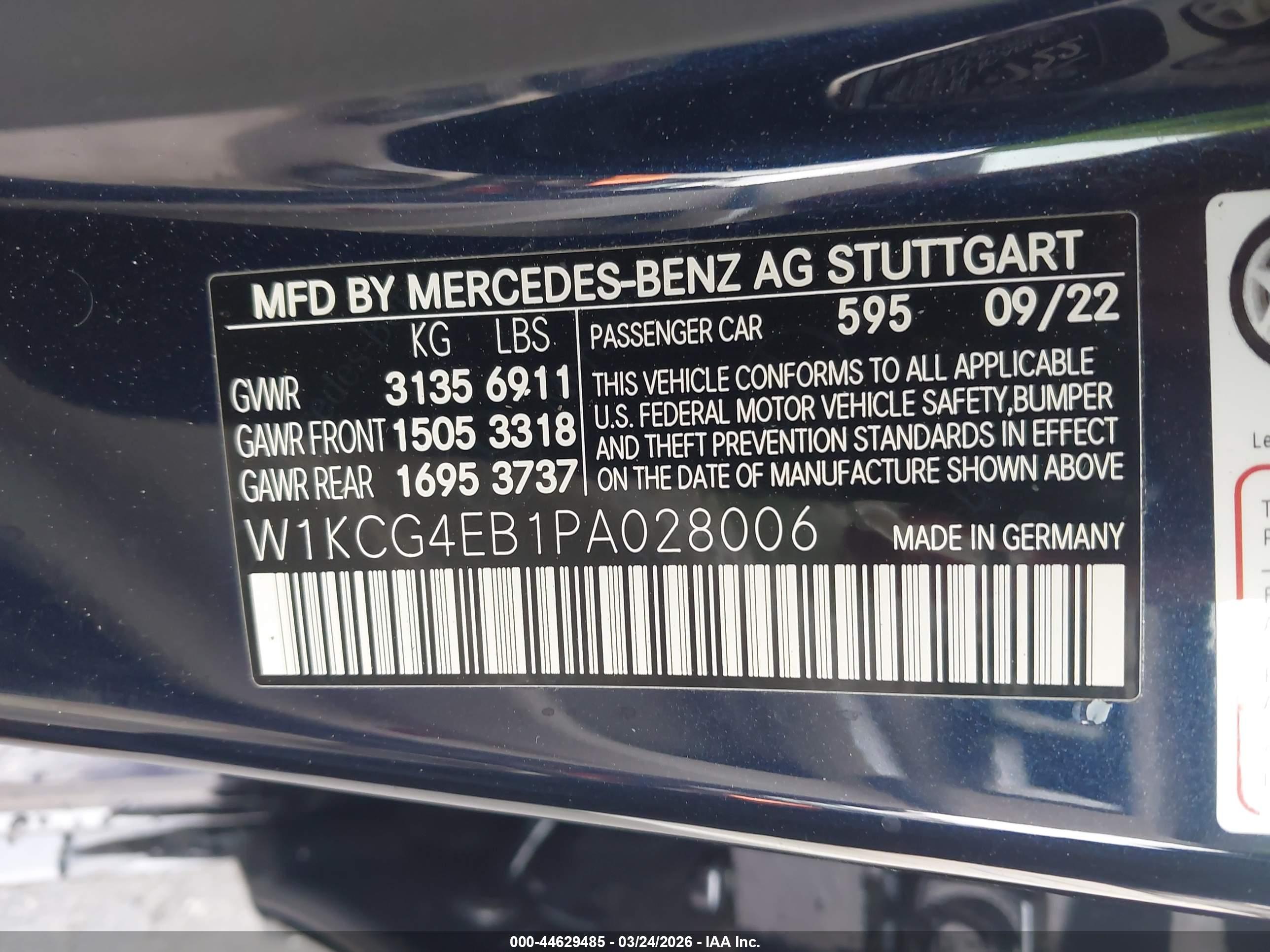MERCEDES-BENZ EQS image 9