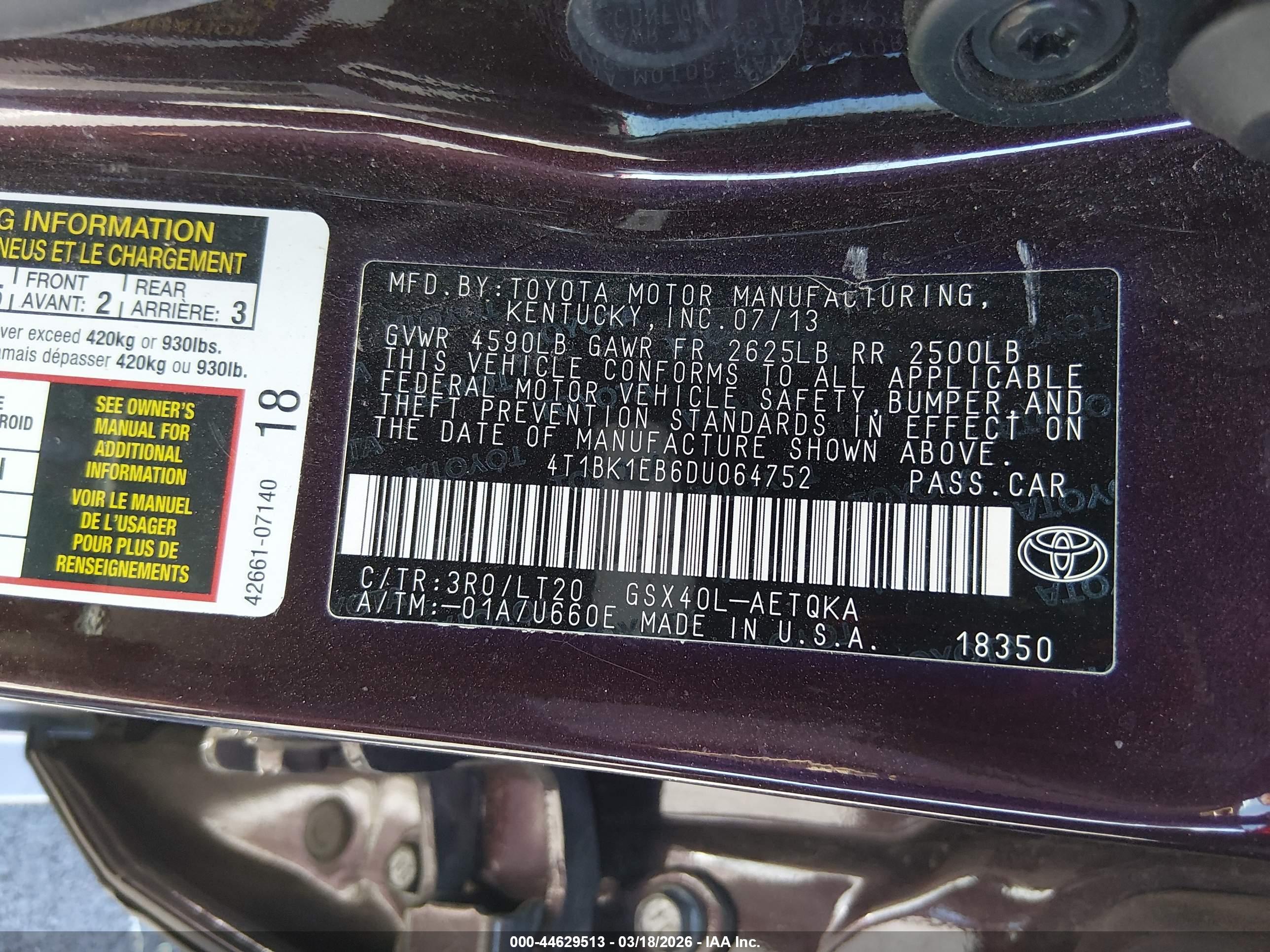 TOYOTA AVALON image 9
